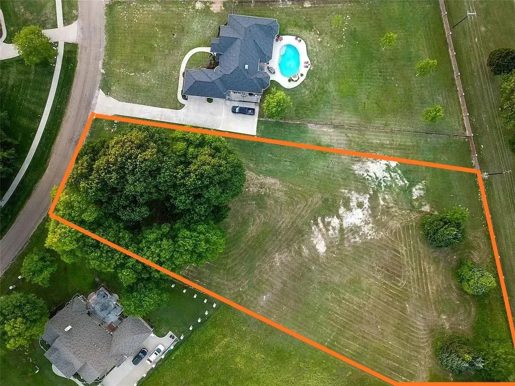 Unimproved Land For Sale in Kaufman County , 107 Cape Shore Drive, Mabank, Texas 75143, 0, 0, Garage spaces, 0 Sqft, built in 0, Price $100,000, mls#21098672, Real Estate Agent in Mabank, Homes For Sale in Kaufman county, Homes For Sale in Mabank, Realtor in Mabank Texas, Real Estate Brokerage Independent Realty Texas, Luminita Cordes Realtor