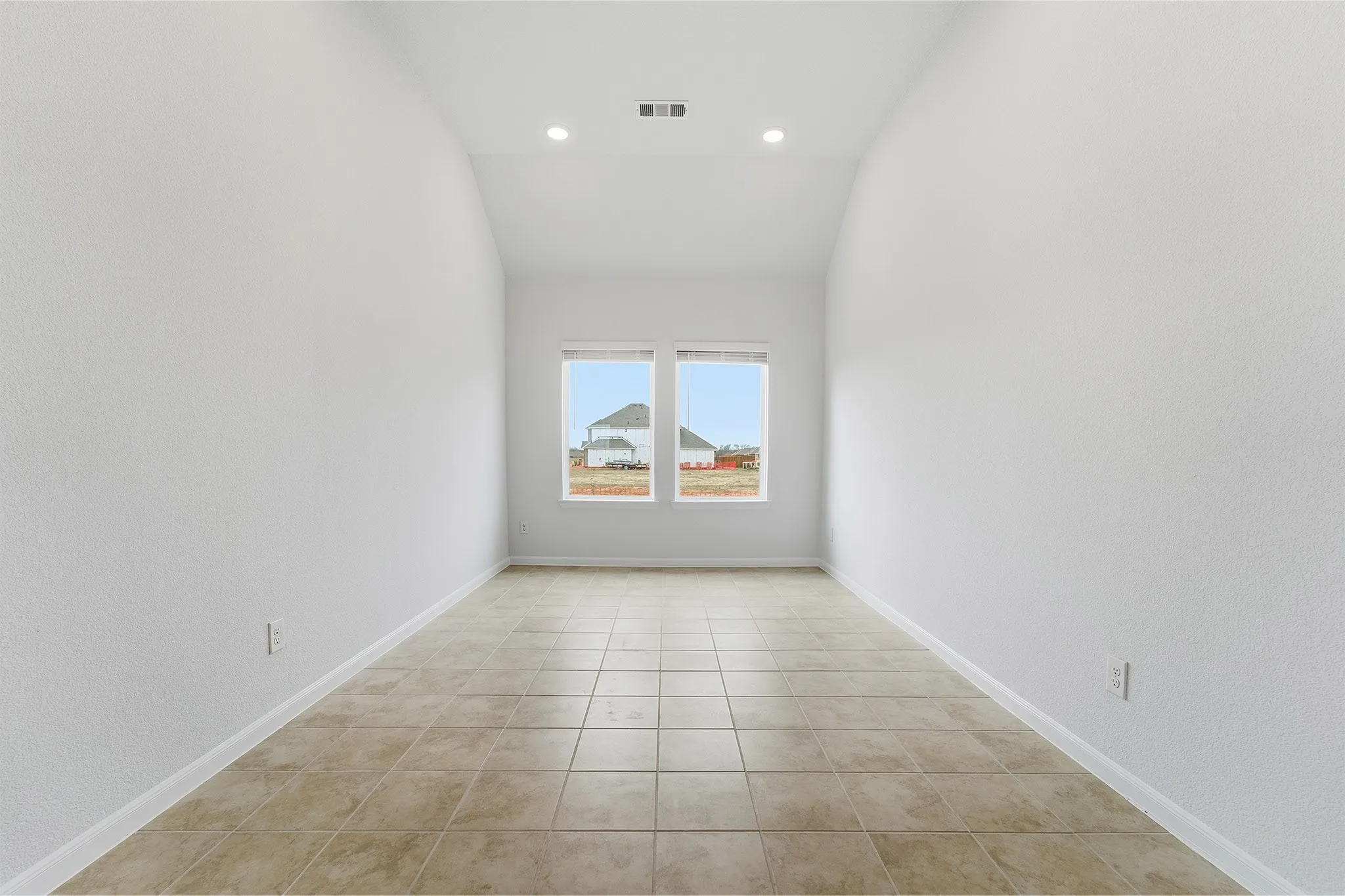 Single Family Residence For Sale in Ellis County , 253 Charismatic Road, Waxahachie, Texas 75165, 3 Bedroom, 2 Bathroom, 2 Garage spaces, 1,915 Sqft, built in 2025, New Construction - Incomplete, mls#21098384, Real Estate Agent in Waxahachie, Homes For Sale in Ellis county, Homes For Sale in Waxahachie, Realtor in Waxahachie Texas, Real Estate Brokerage Independent Realty Texas, Luminita Cordes Realtor