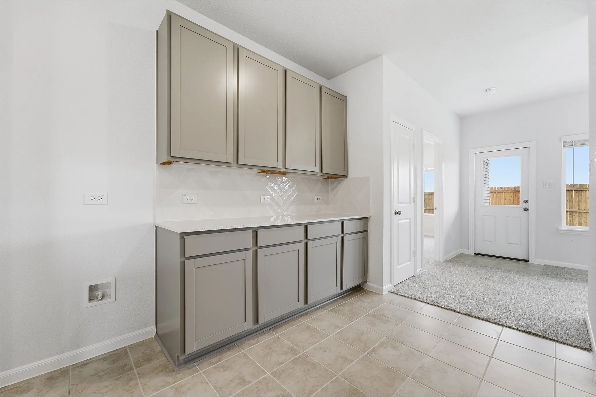 Single Family Residence For Sale in Ellis County , 253 Charismatic Road, Waxahachie, Texas 75165, 3 Bedroom, 2 Bathroom, 2 Garage spaces, 1,915 Sqft, built in 2025, New Construction - Incomplete, mls#21098384, Real Estate Agent in Waxahachie, Homes For Sale in Ellis county, Homes For Sale in Waxahachie, Realtor in Waxahachie Texas, Real Estate Brokerage Independent Realty Texas, Luminita Cordes Realtor