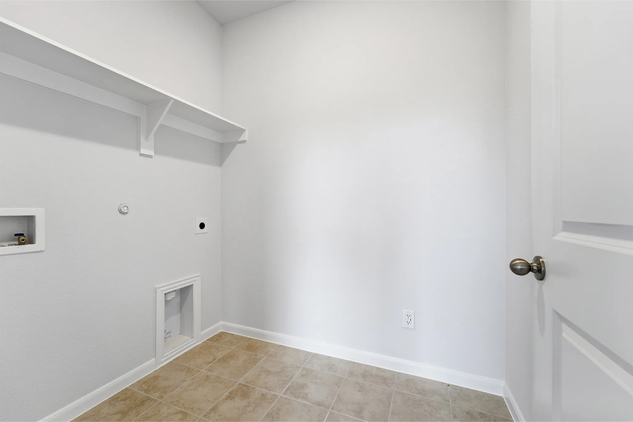 Single Family Residence For Sale in Ellis County , 253 Charismatic Road, Waxahachie, Texas 75165, 3 Bedroom, 2 Bathroom, 2 Garage spaces, 1,915 Sqft, built in 2025, New Construction - Incomplete, mls#21098384, Real Estate Agent in Waxahachie, Homes For Sale in Ellis county, Homes For Sale in Waxahachie, Realtor in Waxahachie Texas, Real Estate Brokerage Independent Realty Texas, Luminita Cordes Realtor
