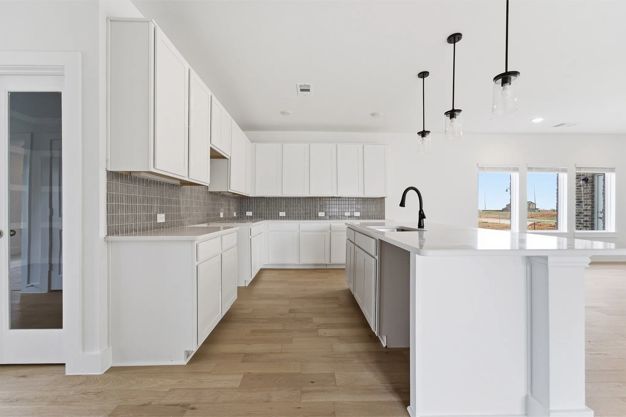 Single Family Residence For Sale in Ellis County , 225 Charismatic Road, Waxahachie, Texas 75165, 3 Bedroom, 2 Bathroom, 2 Garage spaces, 1,915 Sqft, built in 2025, New Construction - Complete, Price $405,091, mls#21098531, Real Estate Agent in Waxahachie, Homes For Sale in Ellis county, Homes For Sale in Waxahachie, Realtor in Waxahachie Texas, Real Estate Brokerage Independent Realty Texas, Luminita Cordes Realtor