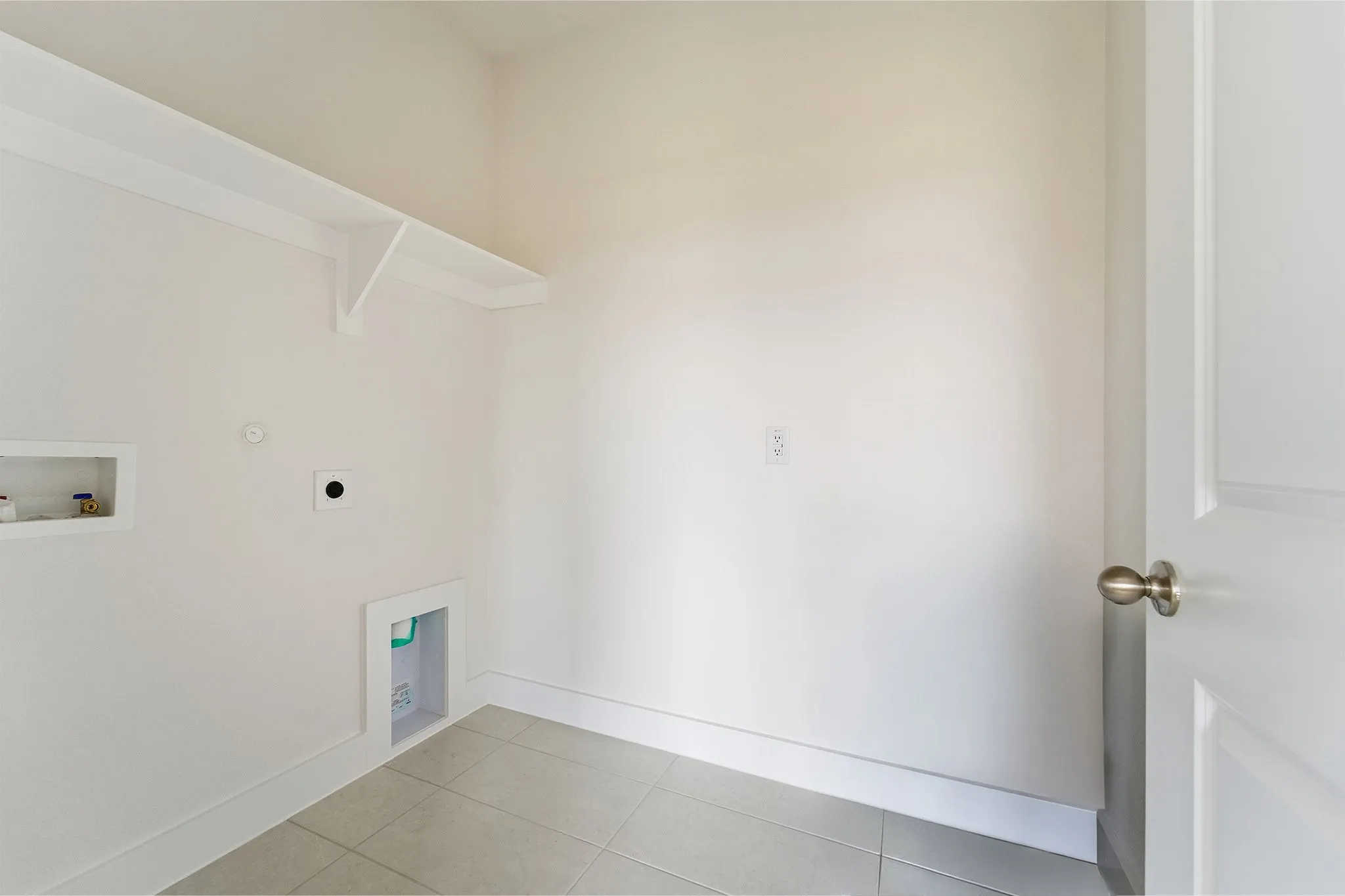 Single Family Residence For Sale in Ellis County , 225 Charismatic Road, Waxahachie, Texas 75165, 3 Bedroom, 2 Bathroom, 2 Garage spaces, 1,915 Sqft, built in 2025, New Construction - Complete, Price $405,091, mls#21098531, Real Estate Agent in Waxahachie, Homes For Sale in Ellis county, Homes For Sale in Waxahachie, Realtor in Waxahachie Texas, Real Estate Brokerage Independent Realty Texas, Luminita Cordes Realtor