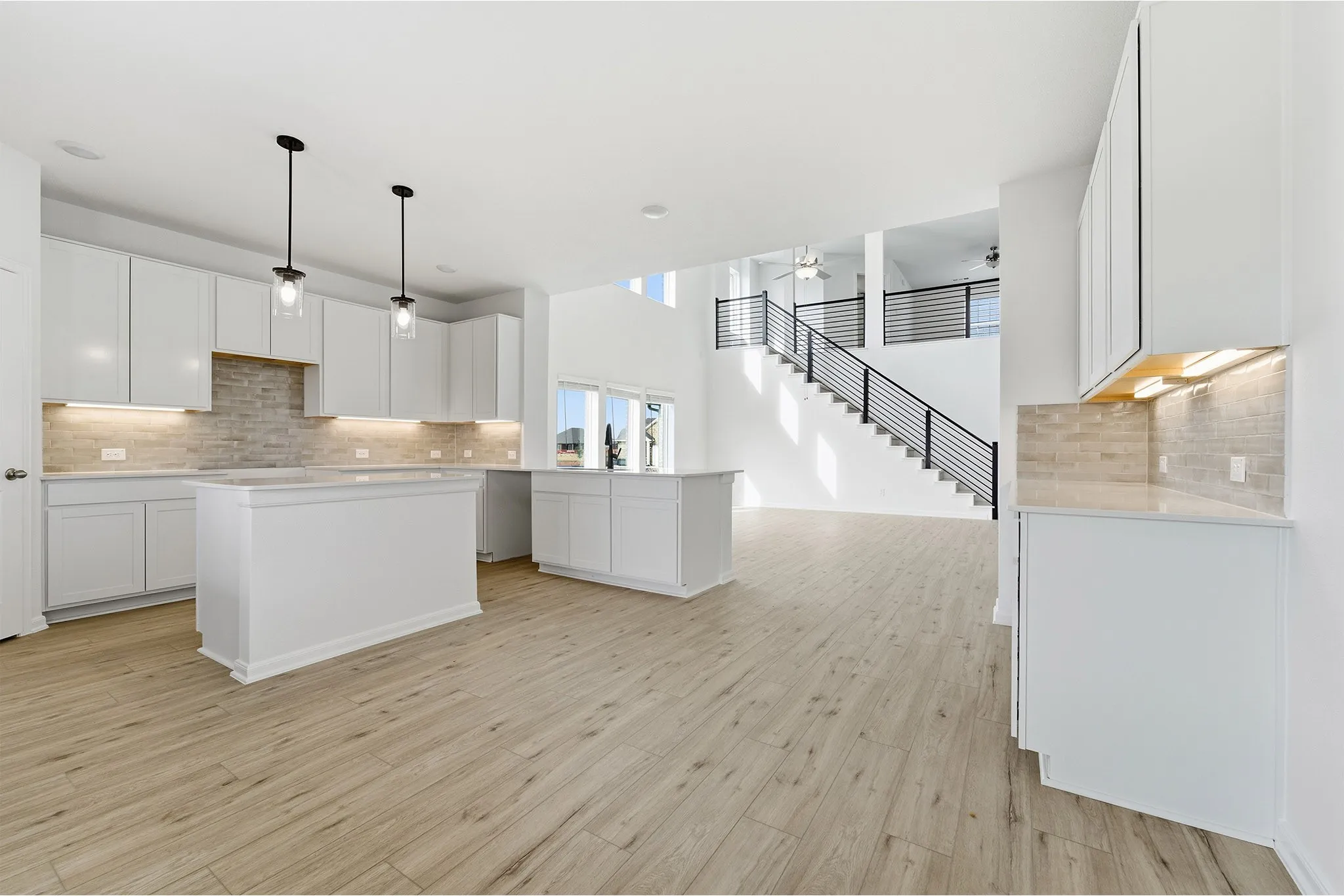 Single Family Residence For Sale in Ellis County , 228 Charismatic Road, Waxahachie, Texas 75165, 4 Bedroom, 3 Bathroom, 2 Garage spaces, 2,513 Sqft, built in 2025, New Construction - Complete, mls#21098546, Real Estate Agent in Waxahachie, Homes For Sale in Ellis county, Homes For Sale in Waxahachie, Realtor in Waxahachie Texas, Real Estate Brokerage Independent Realty Texas, Luminita Cordes Realtor