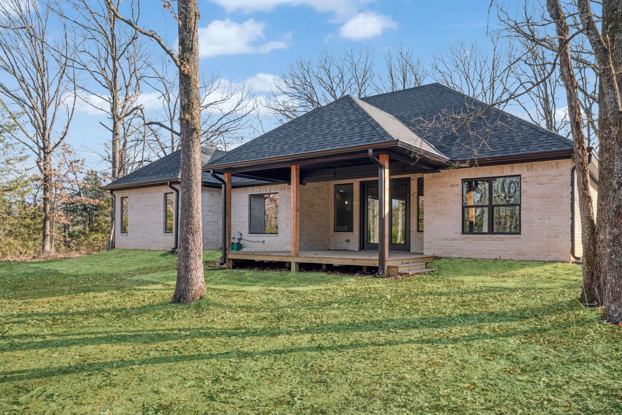 Single Family Residence For Sale in Lamar County , 315 CR 33940, Powderly, Texas 75473, 3 Bedroom, 2 Bathroom, 2 Garage spaces, 1,930 Sqft, built in 2025, mls#21099155, Real Estate Agent in Powderly, Homes For Sale in Lamar county, Homes For Sale in Powderly, Realtor in Powderly Texas, Real Estate Brokerage Independent Realty Texas, Luminita Cordes Realtor