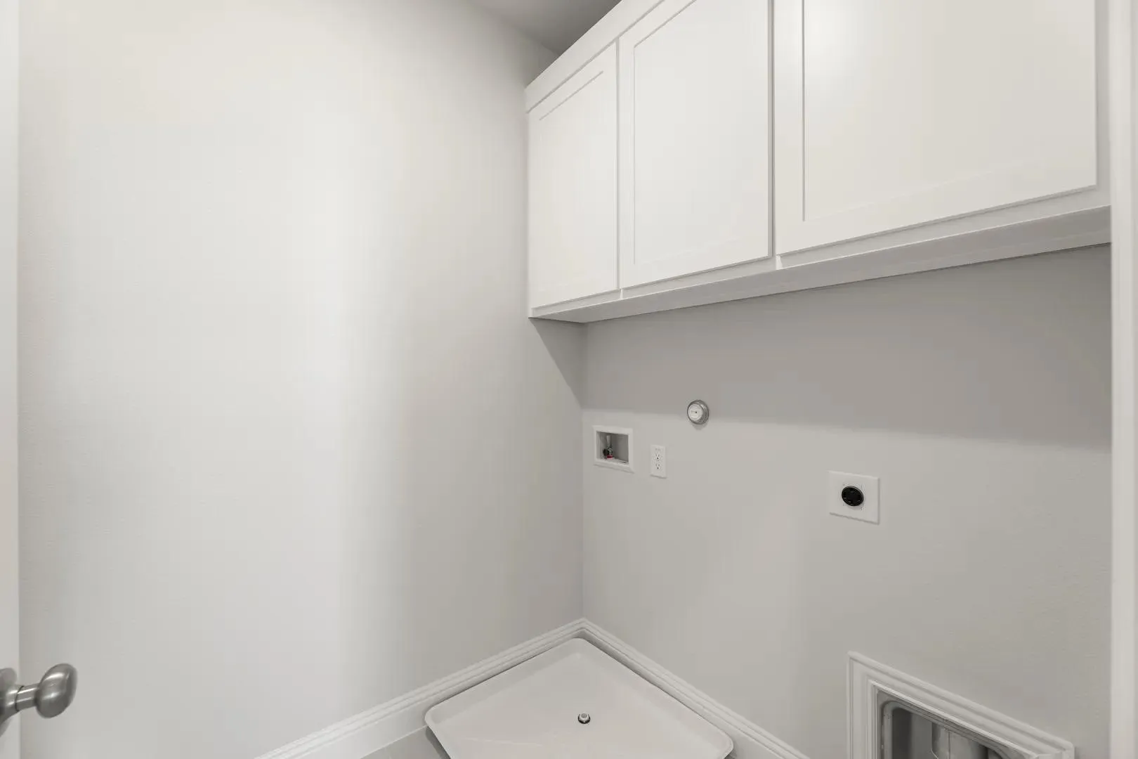 The Emberly A Laundry Room