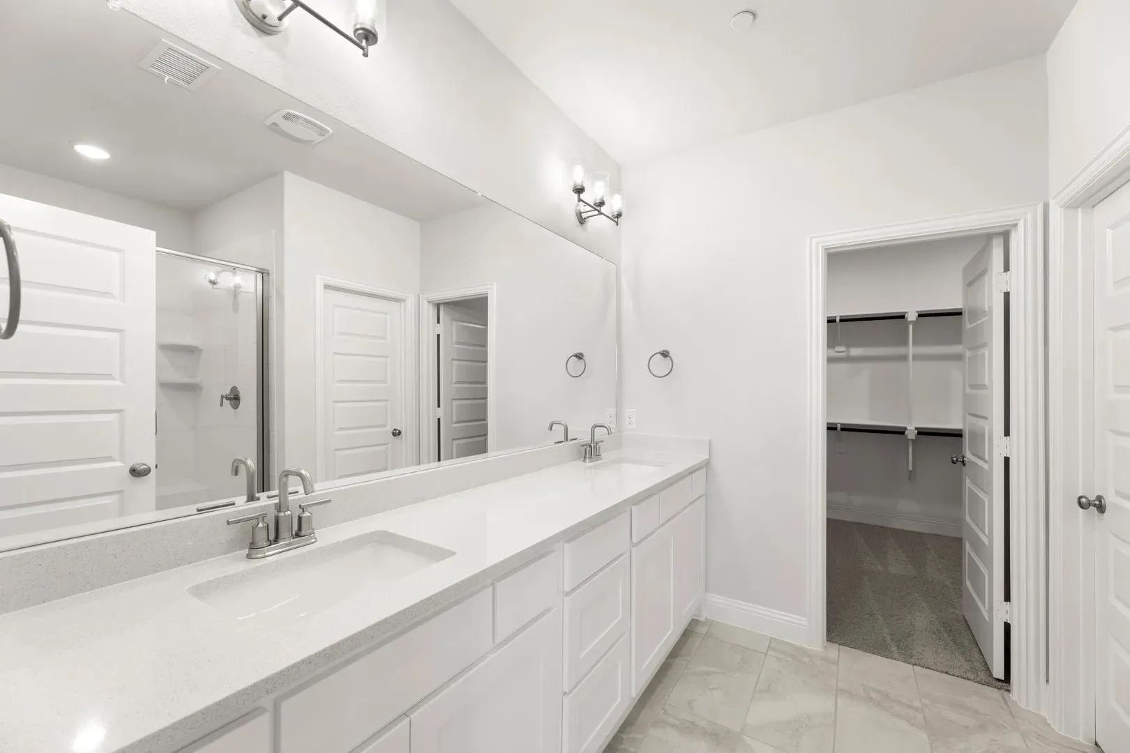The Emberly A Primary Suite Bathroom