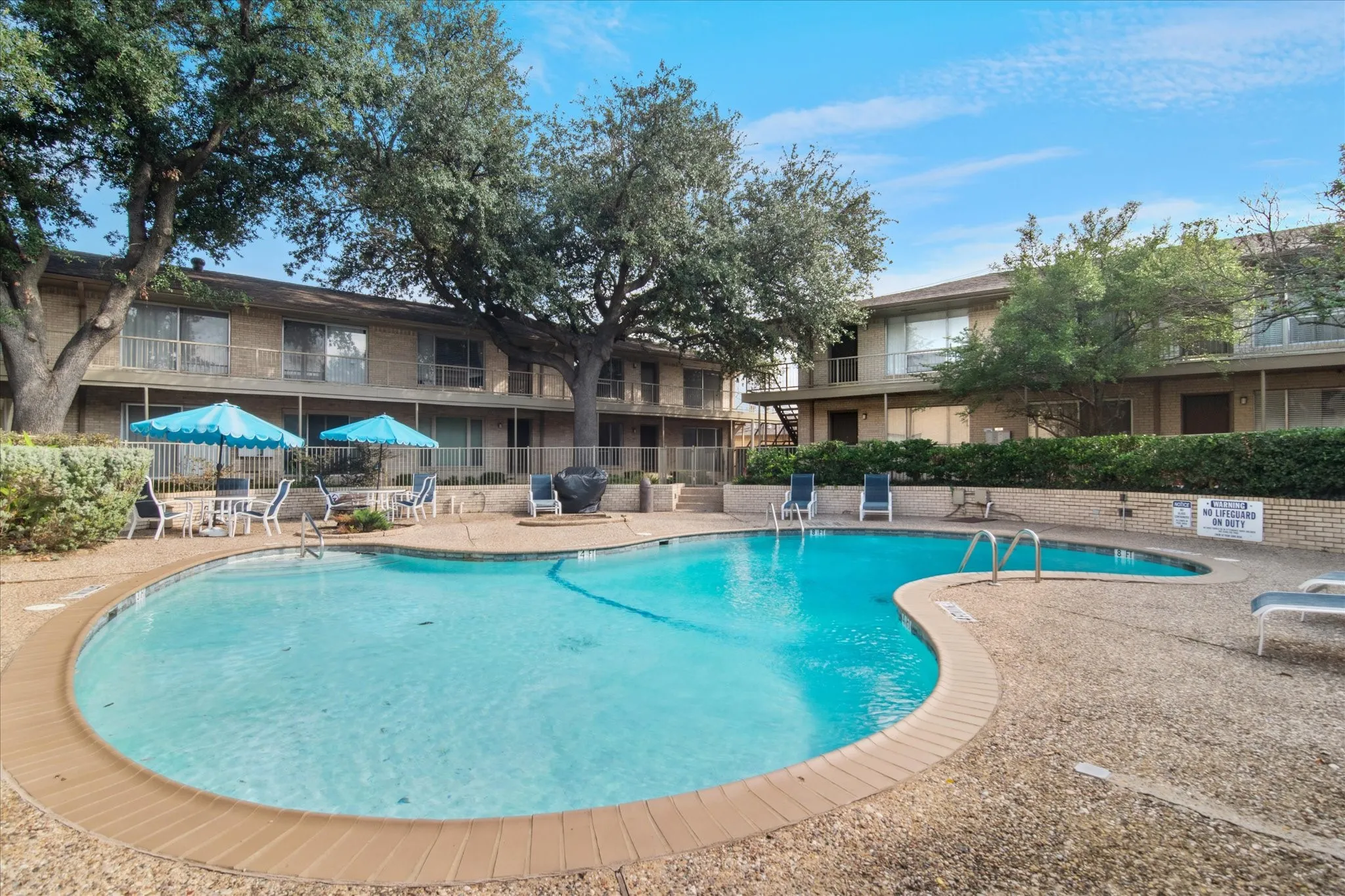 Lovely community pool