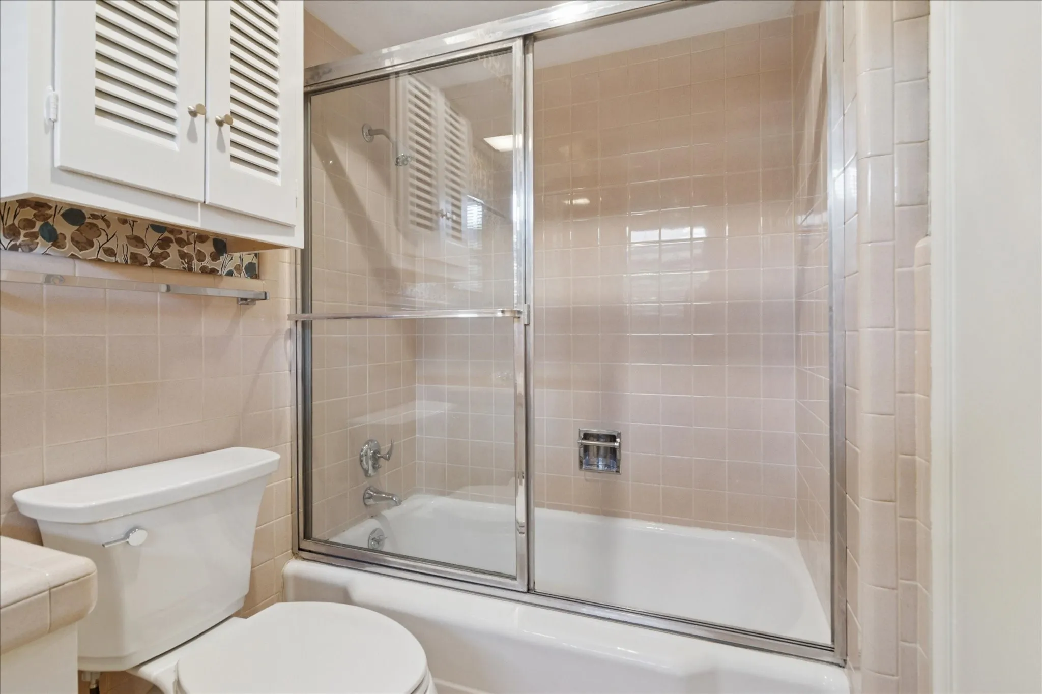 Hall bath with tub, shower