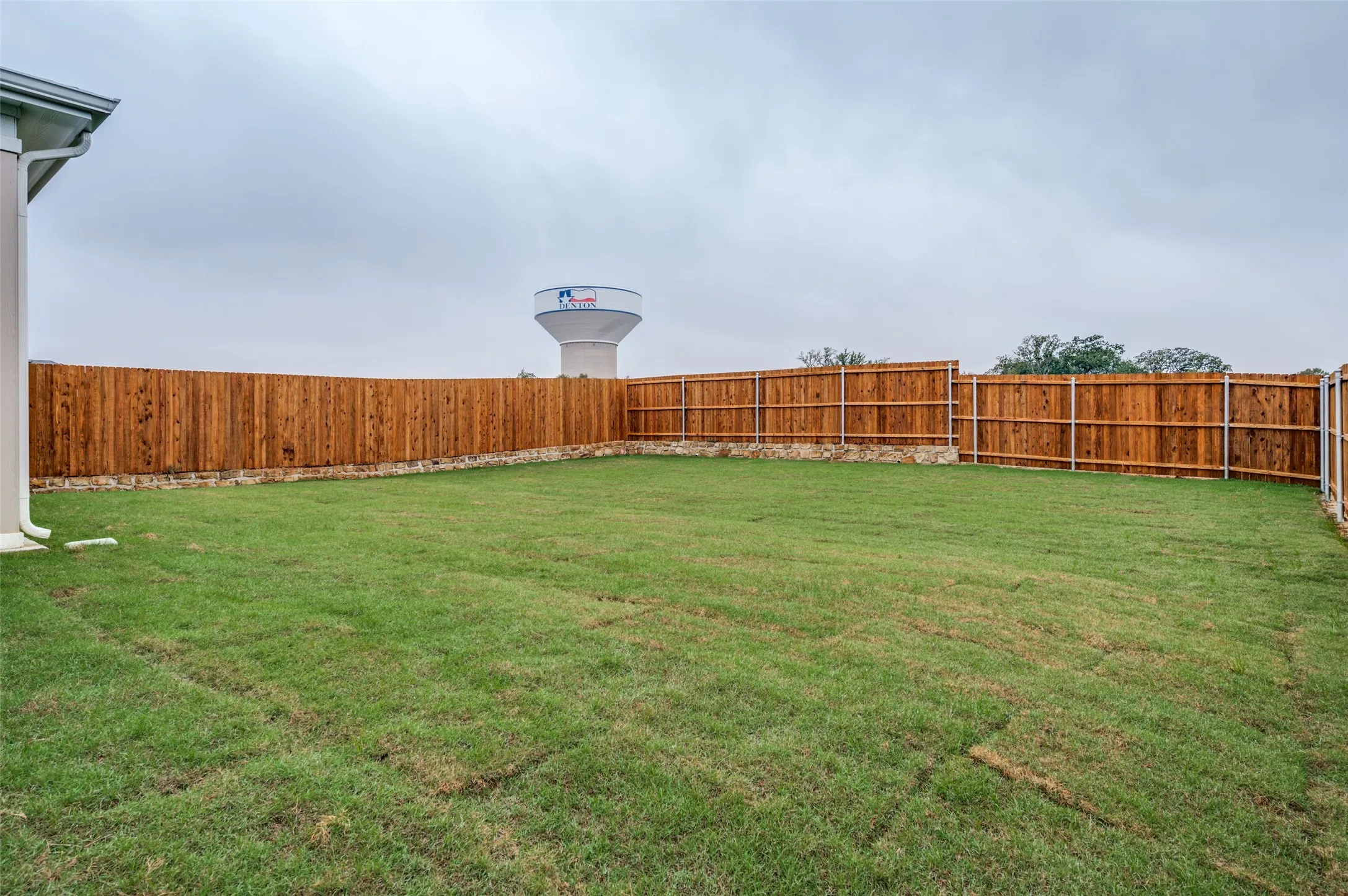 Single Family Residence For Sale in Denton County , 2704 Goldfinch Drive, Denton, Texas 76205, 3 Bedroom, 3 Bathroom, 2 Garage spaces, 2,444 Sqft, built in 2025, New Construction - Complete, mls#21100083, Real Estate Agent in Denton, Homes For Sale in Denton county, Homes For Sale in Denton, Realtor in Denton Texas, Real Estate Brokerage Independent Realty Texas, Luminita Cordes Realtor