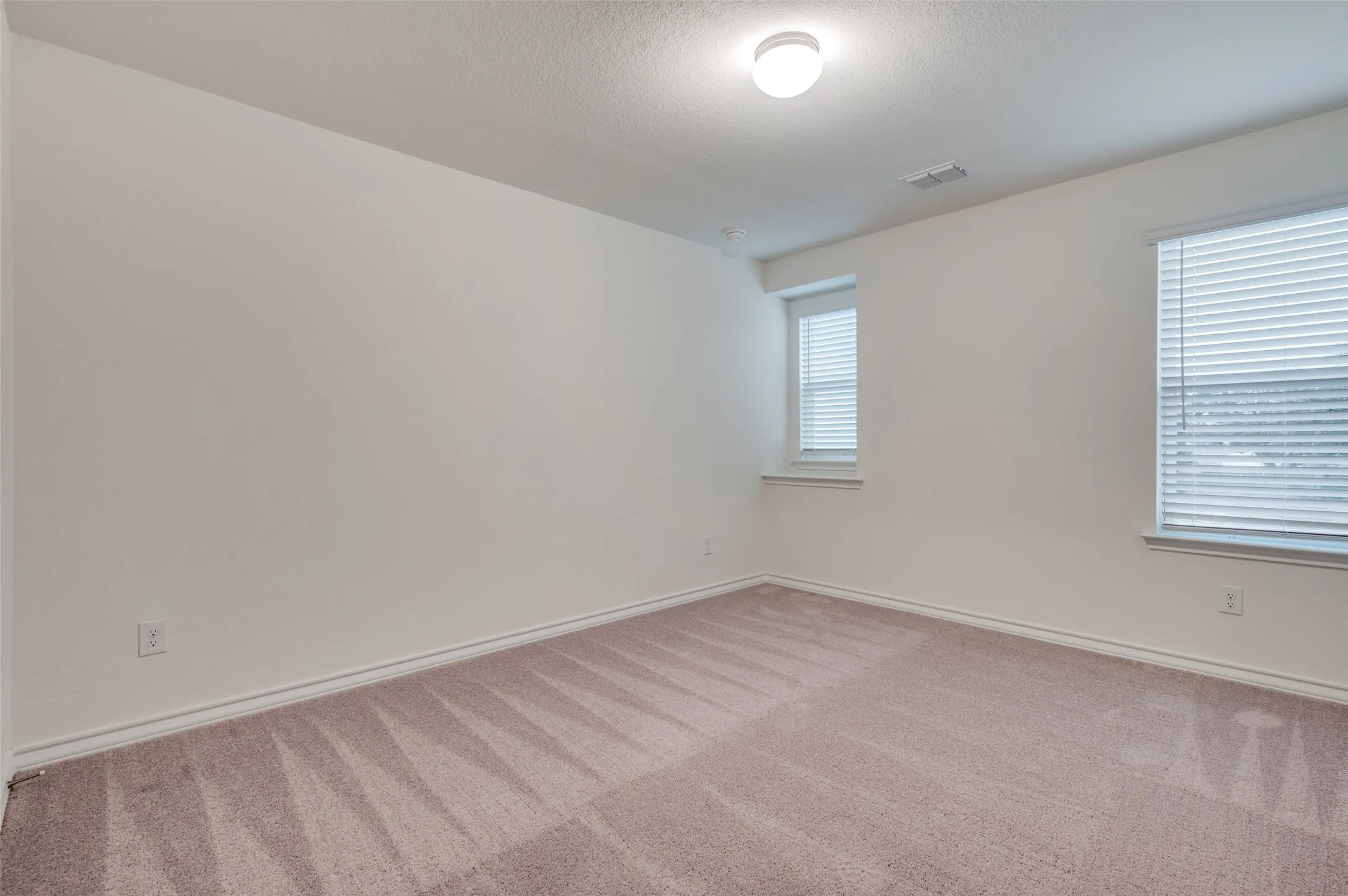 Single Family Residence For Sale in Denton County , 2704 Goldfinch Drive, Denton, Texas 76205, 3 Bedroom, 3 Bathroom, 2 Garage spaces, 2,444 Sqft, built in 2025, New Construction - Complete, mls#21100083, Real Estate Agent in Denton, Homes For Sale in Denton county, Homes For Sale in Denton, Realtor in Denton Texas, Real Estate Brokerage Independent Realty Texas, Luminita Cordes Realtor