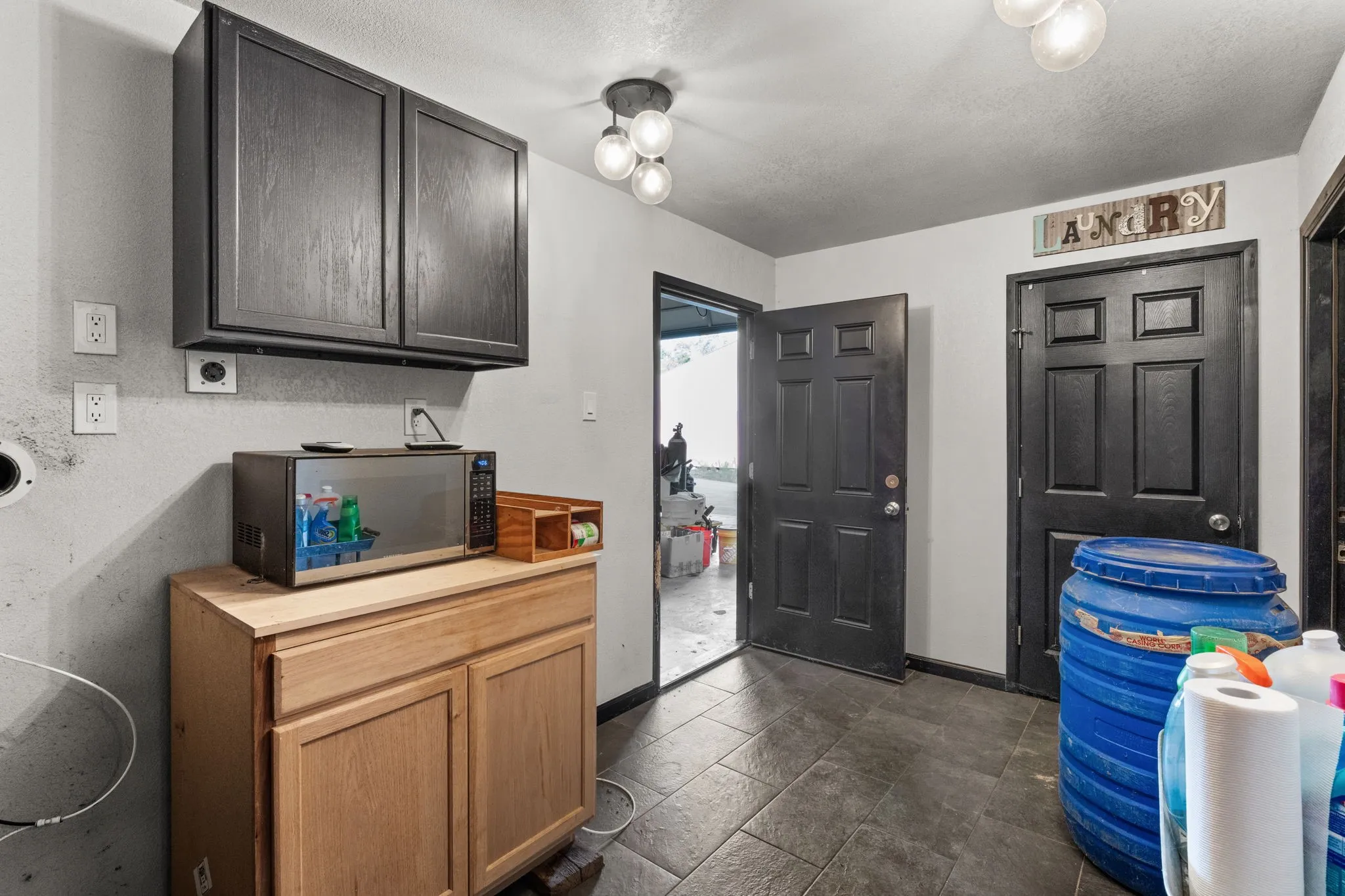 Farm For Sale in Lampasas County , 388 cr 3500, Lampasas, Texas 76550, 4 Bedrooms, 4 Bathrooms, Garage spaces, 0 Sqft, built in 2022, Price $790,000, mls#21099457, Real Estate Agent in Lampasas, Homes For Sale in Lampasas county, Homes For Sale in Lampasas, Realtor in Lampasas Texas, Real Estate Brokerage Independent Realty Texas, Luminita Cordes Realtor