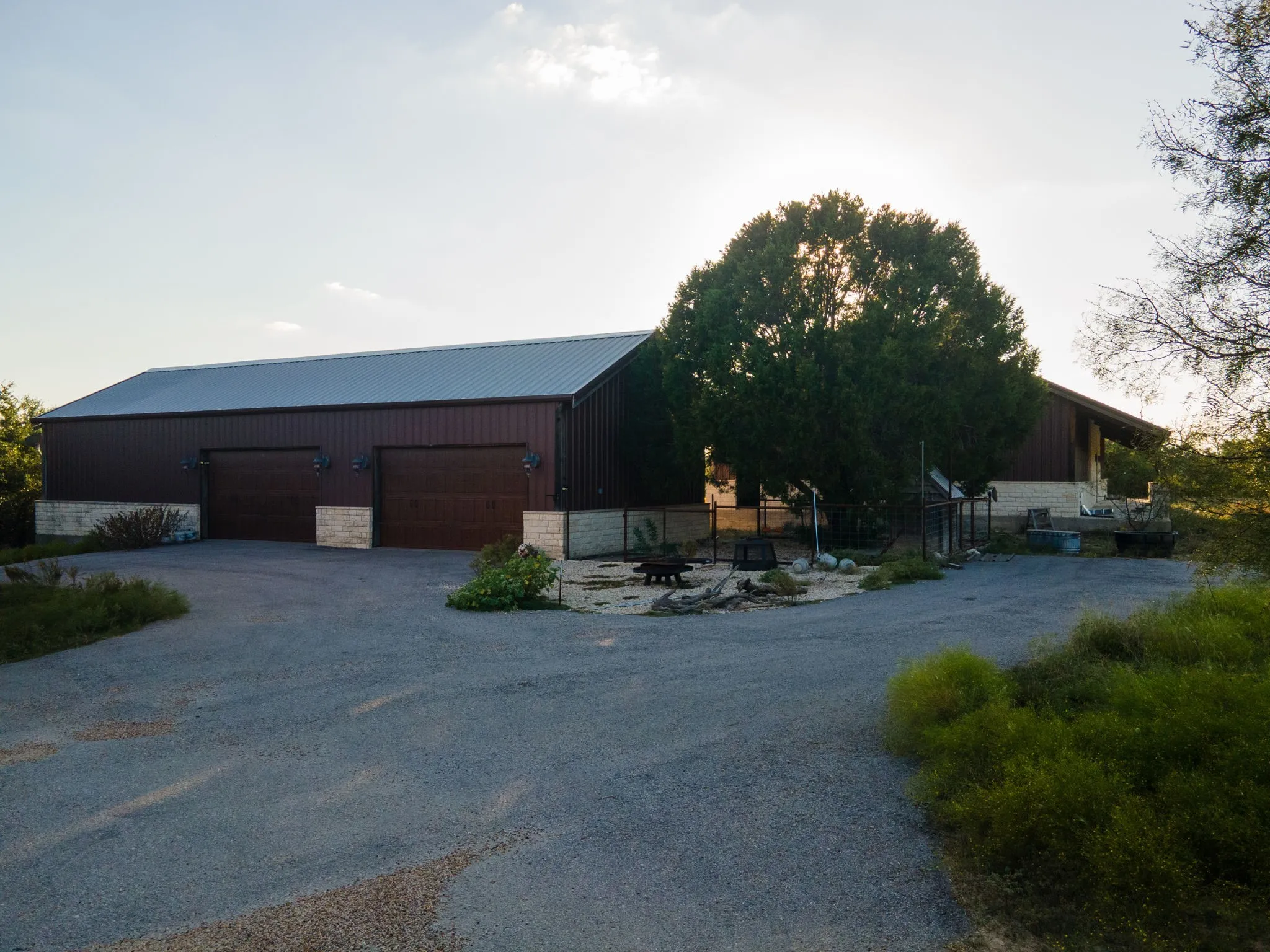 Farm For Sale in Lampasas County , 388 cr 3500, Lampasas, Texas 76550, 4 Bedrooms, 4 Bathrooms, Garage spaces, 0 Sqft, built in 2022, Price $790,000, mls#21099457, Real Estate Agent in Lampasas, Homes For Sale in Lampasas county, Homes For Sale in Lampasas, Realtor in Lampasas Texas, Real Estate Brokerage Independent Realty Texas, Luminita Cordes Realtor