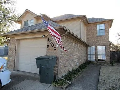 Townhouse For Sale in Grayson County , 1500 N Grant Drive A and B, Sherman, Texas 75092, 5 Bedrooms, 4 Bathrooms, 2 Garage spaces, 2,513 Sqft, built in 1986, Preowned, Price $350,000, mls#21100287, Real Estate Agent in Sherman, Homes For Sale in Grayson county, Homes For Sale in Sherman, Realtor in Sherman Texas, Real Estate Brokerage Independent Realty Texas, Luminita Cordes Realtor