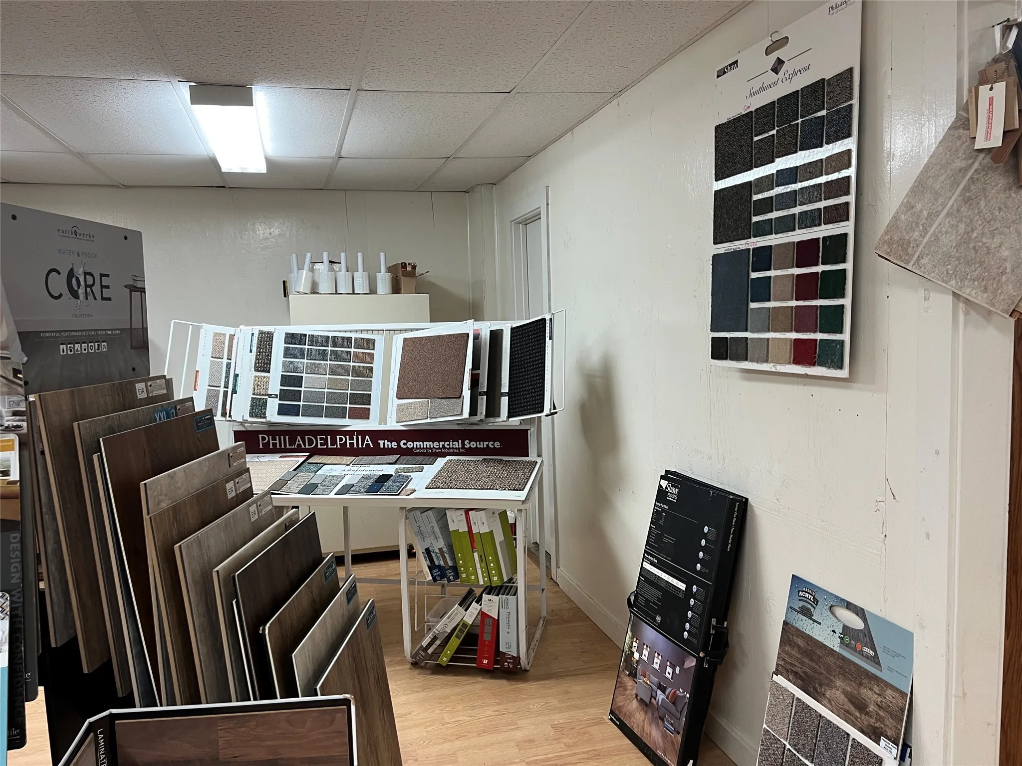 Warehouse For Sale in Freestone County , 1784 W Highway 84 Highway, Mexia, Texas 76667, 0, 0, Garage spaces, 0 Sqft, built in 1997, Preowned, Price $985,000, mls#21100565, Real Estate Agent in Mexia, Homes For Sale in Freestone county, Homes For Sale in Mexia, Realtor in Mexia Texas, Real Estate Brokerage Independent Realty Texas, Luminita Cordes Realtor
