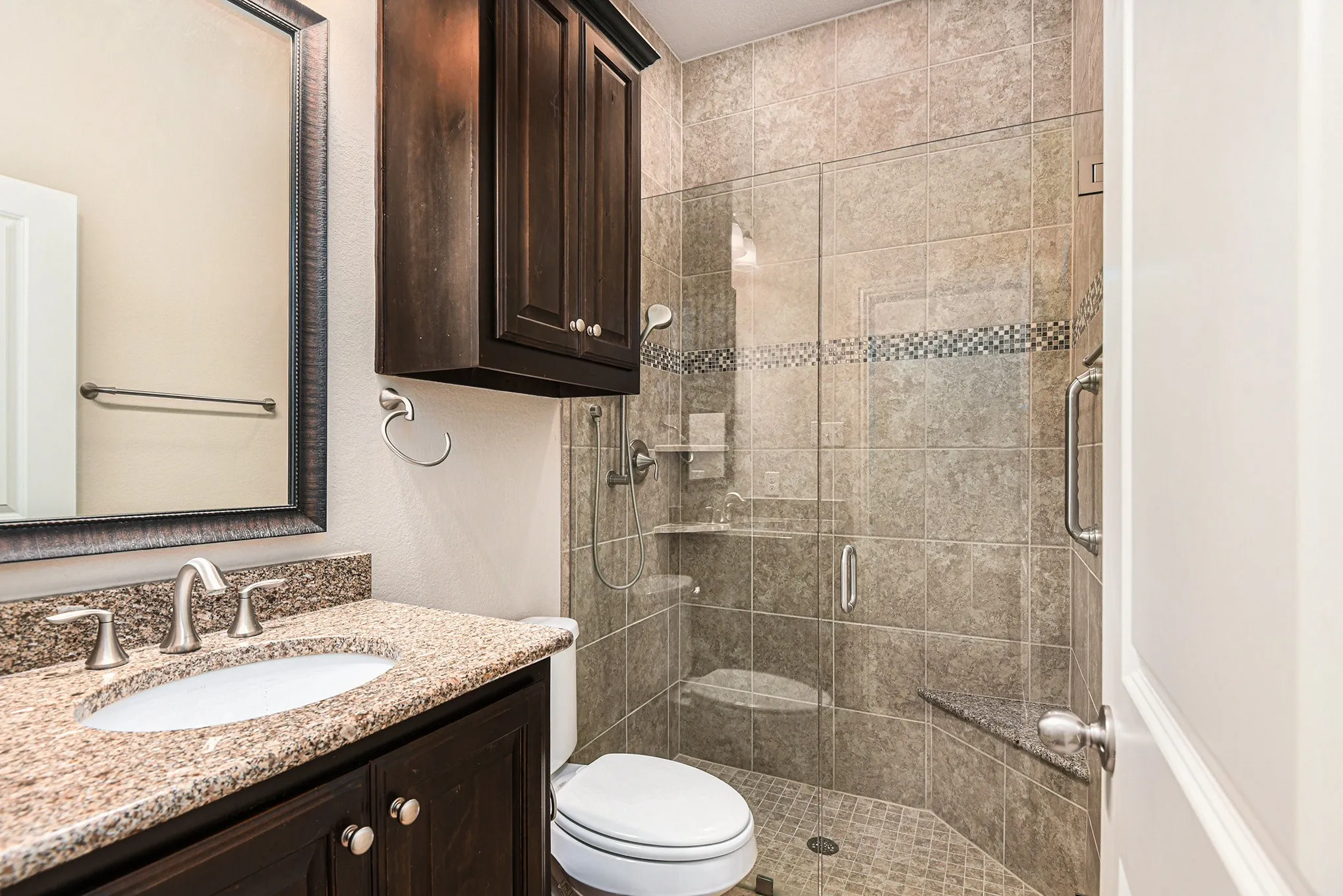Single Family Residence For Sale in Denton County , 204 Lilypad Bend, Argyle, Texas 76226, 4 Bedroom, 4 Bathroom, 2 Garage spaces, 3,284 Sqft, built in 2016, Preowned, mls#21098199, Real Estate Agent in Argyle, Homes For Sale in Denton county, Homes For Sale in Argyle, Realtor in Argyle Texas, Real Estate Brokerage Independent Realty Texas, Luminita Cordes Realtor
