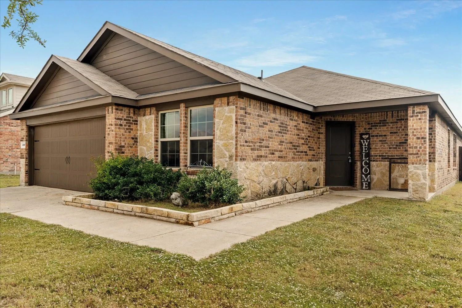 Single Family Residence For Sale