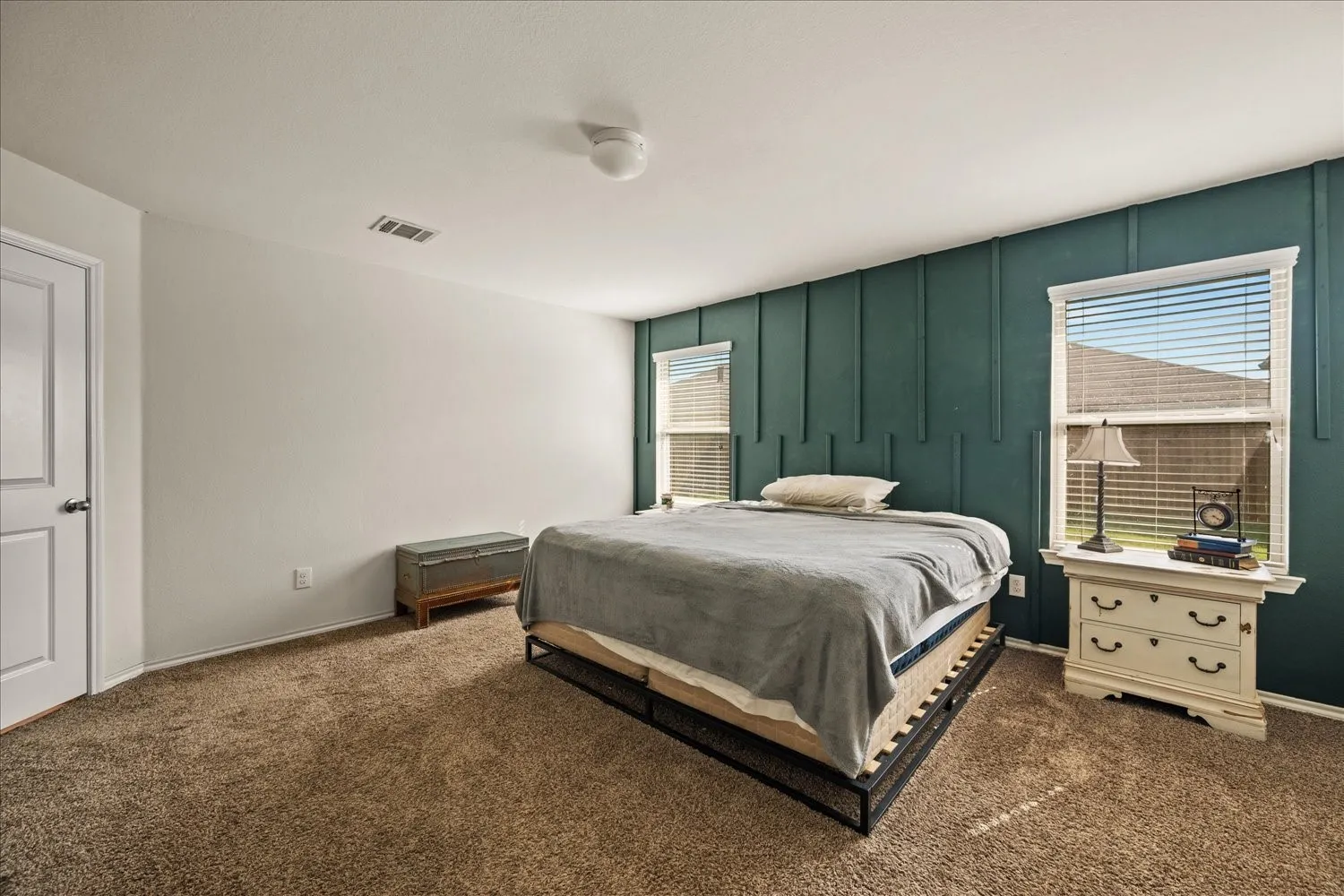 Single Family Residence For Sale in Collin County , 400 Shiplap Lane, Josephine, Texas 75189, 5 Bedroom, 2 Bathroom, 2 Garage spaces, 2,047 Sqft, built in 2018, mls#21100650, Real Estate Agent in Josephine, Homes For Sale in Collin county, Homes For Sale in Josephine, Realtor in Josephine Texas, Real Estate Brokerage Independent Realty Texas, Luminita Cordes Realtor