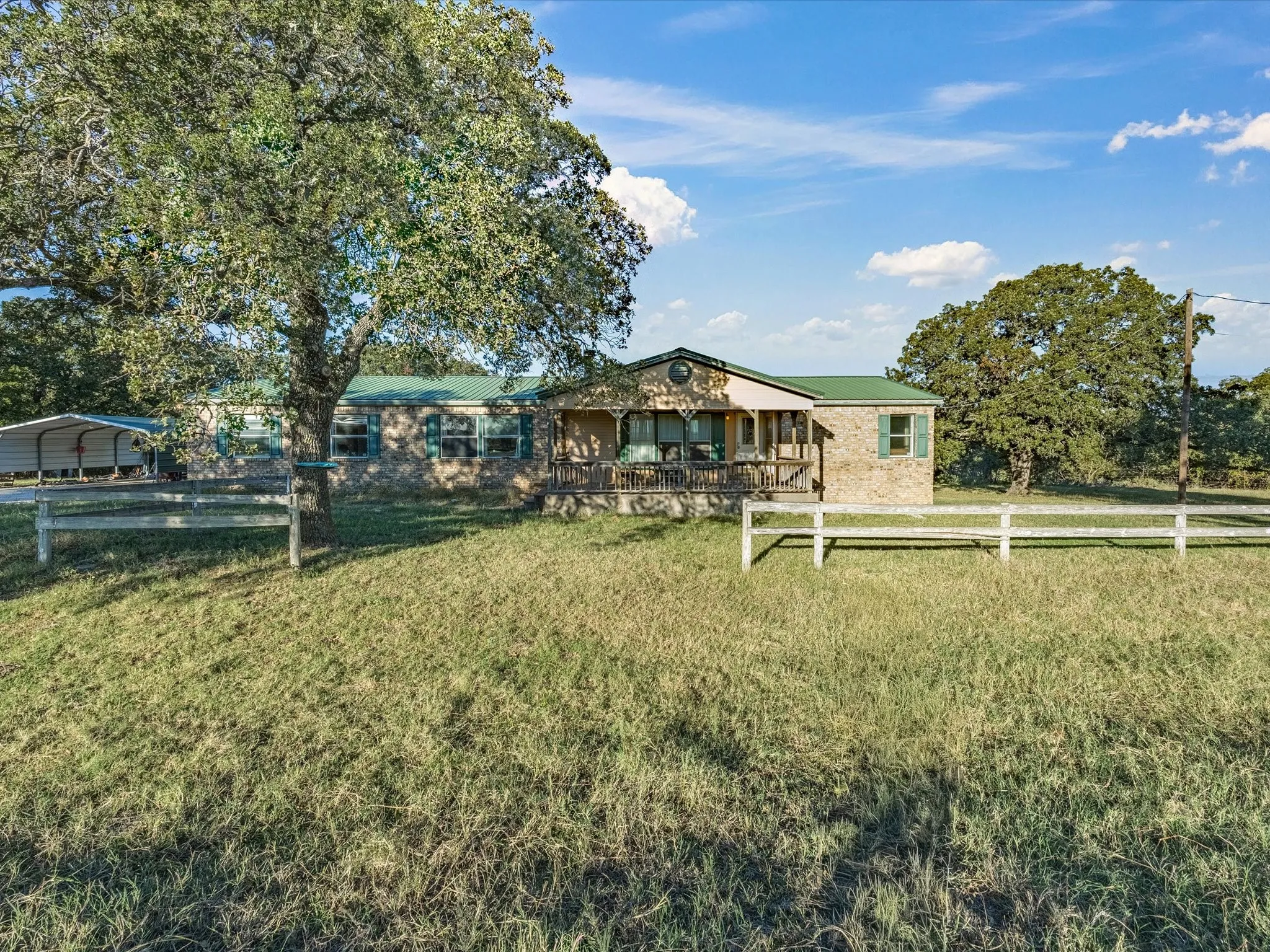 Farm For Sale in Montague County , 381 W Mccool Road, Nocona, Texas 76255, 4 Bedrooms, 3 Bathrooms, Garage spaces, 2,128 Sqft, built in 1997, Price $755,000, mls#21095723, Real Estate Agent in Nocona, Homes For Sale in Montague county, Homes For Sale in Nocona, Realtor in Nocona Texas, Real Estate Brokerage Independent Realty Texas, Luminita Cordes Realtor