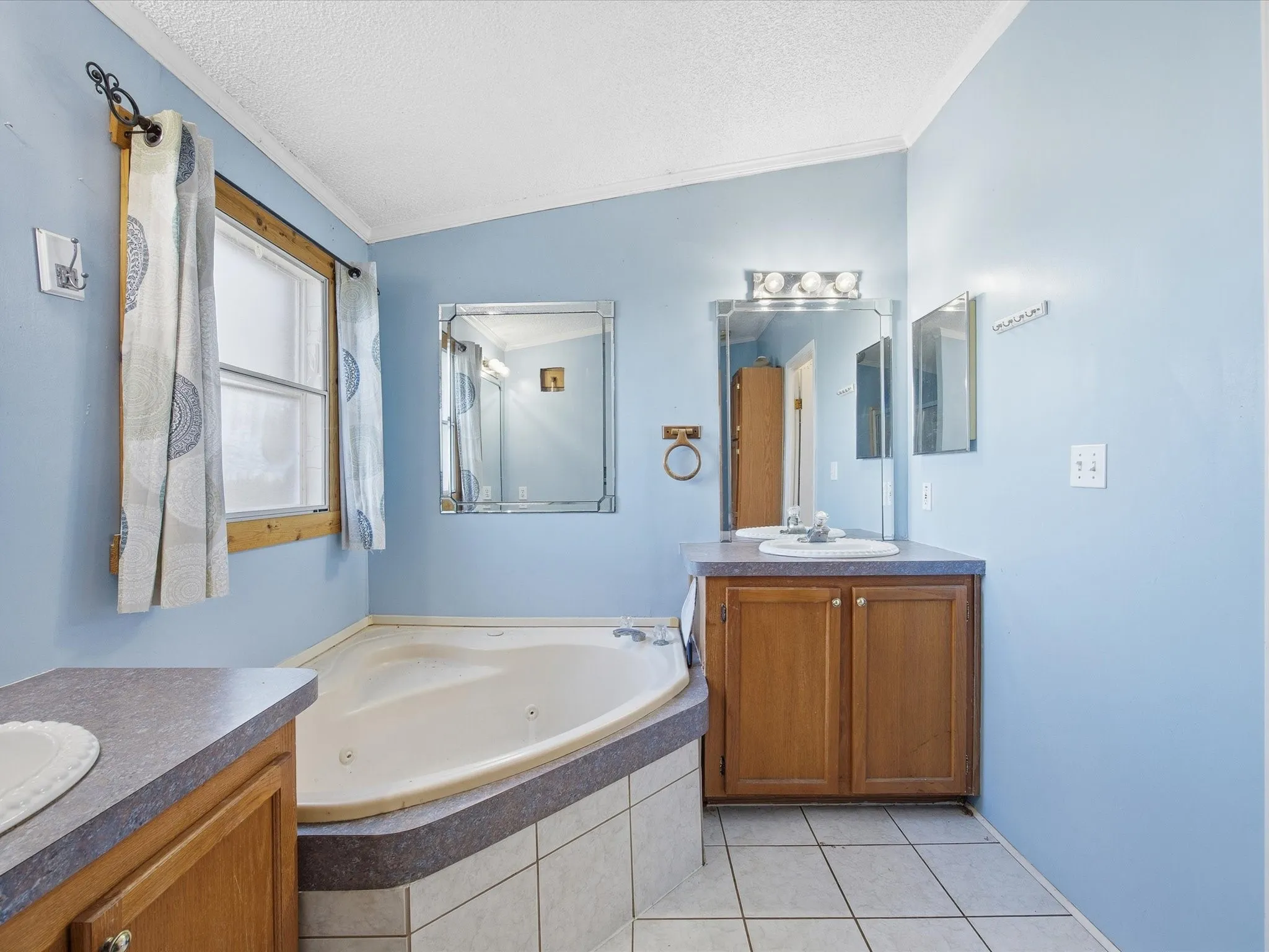 Farm For Sale in Montague County , 381 W Mccool Road, Nocona, Texas 76255, 4 Bedrooms, 3 Bathrooms, Garage spaces, 2,128 Sqft, built in 1997, Price $755,000, mls#21095723, Real Estate Agent in Nocona, Homes For Sale in Montague county, Homes For Sale in Nocona, Realtor in Nocona Texas, Real Estate Brokerage Independent Realty Texas, Luminita Cordes Realtor