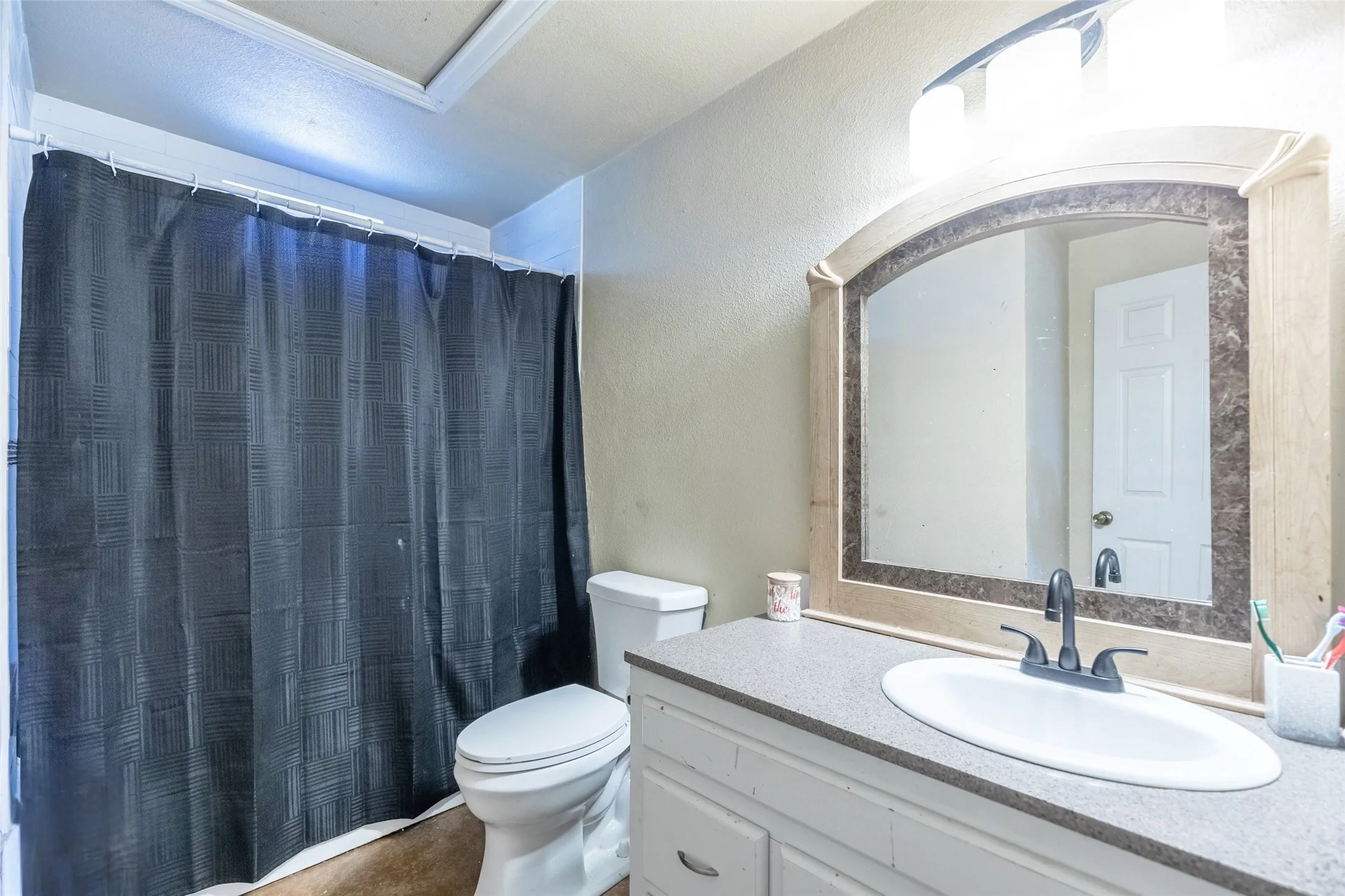 Single Family Residence For Sale in Jones County , 1502 Avenue N N, Anson, Texas 79501, 3 Bedroom, 2 Bathroom, Garage spaces, 1,305 Sqft, built in 2021, Preowned, mls#21101025, Real Estate Agent in Anson, Homes For Sale in Jones county, Homes For Sale in Anson, Realtor in Anson Texas, Real Estate Brokerage Independent Realty Texas, Luminita Cordes Realtor