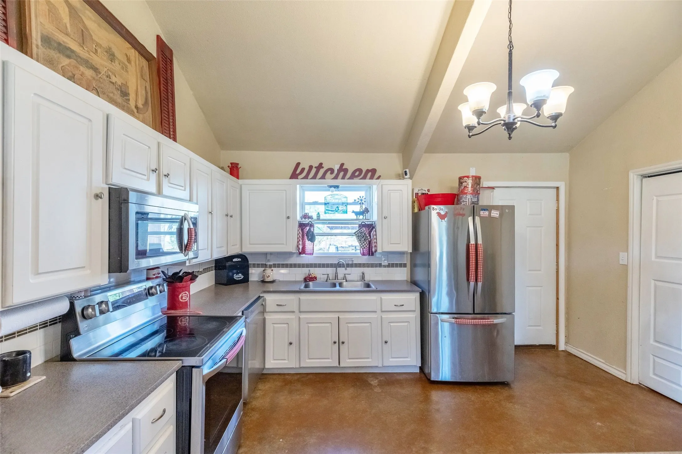 Single Family Residence For Sale in Jones County , 1502 Avenue N N, Anson, Texas 79501, 3 Bedroom, 2 Bathroom, Garage spaces, 1,305 Sqft, built in 2021, Preowned, mls#21101025, Real Estate Agent in Anson, Homes For Sale in Jones county, Homes For Sale in Anson, Realtor in Anson Texas, Real Estate Brokerage Independent Realty Texas, Luminita Cordes Realtor