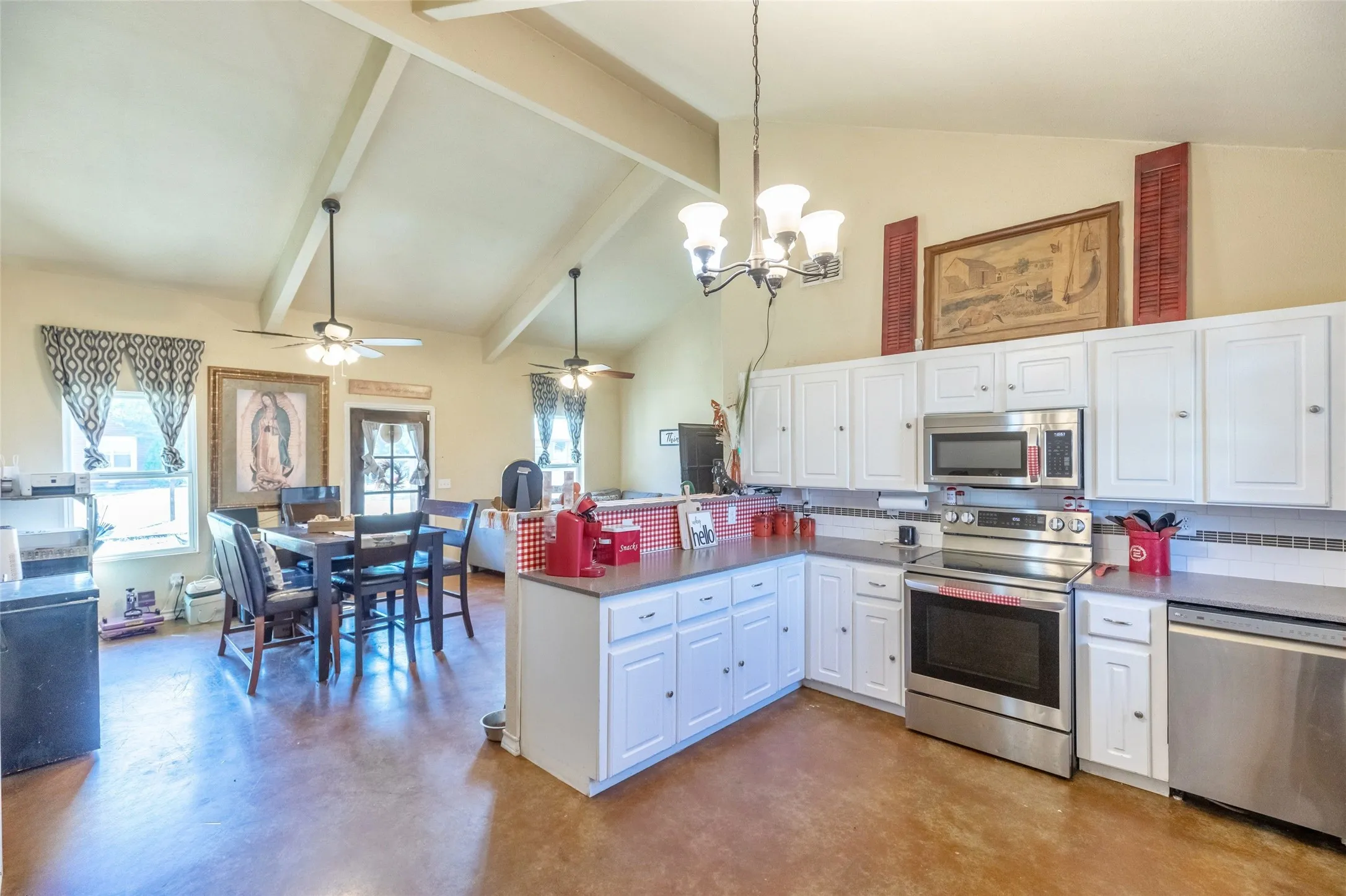 Single Family Residence For Sale in Jones County , 1502 Avenue N N, Anson, Texas 79501, 3 Bedroom, 2 Bathroom, Garage spaces, 1,305 Sqft, built in 2021, Preowned, mls#21101025, Real Estate Agent in Anson, Homes For Sale in Jones county, Homes For Sale in Anson, Realtor in Anson Texas, Real Estate Brokerage Independent Realty Texas, Luminita Cordes Realtor
