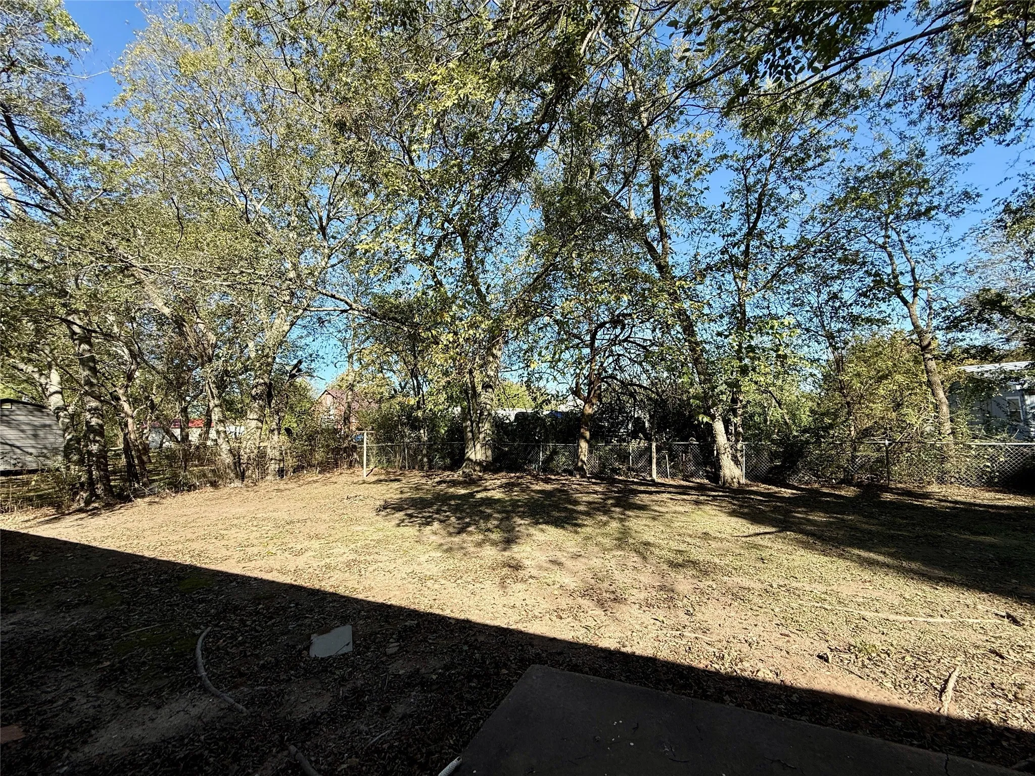 Single Family Residence For Sale in Hopkins County , 208 W Main Street, Cumby, Texas 75433, 3 Bedrooms, 1 Bathroom, 2 Garage spaces, 1,414 Sqft, built in 1973, Preowned, Price $115,000, mls#21066996, Real Estate Agent in Cumby, Homes For Sale in Hopkins county, Homes For Sale in Cumby, Realtor in Cumby Texas, Real Estate Brokerage Independent Realty Texas, Luminita Cordes Realtor