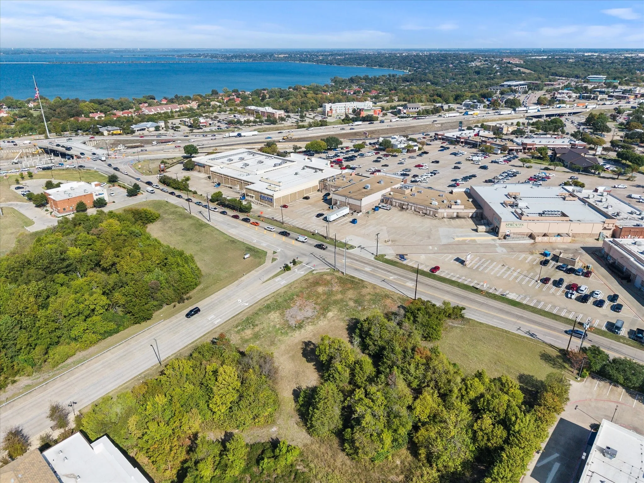 Aerial view of property and surrounding area
