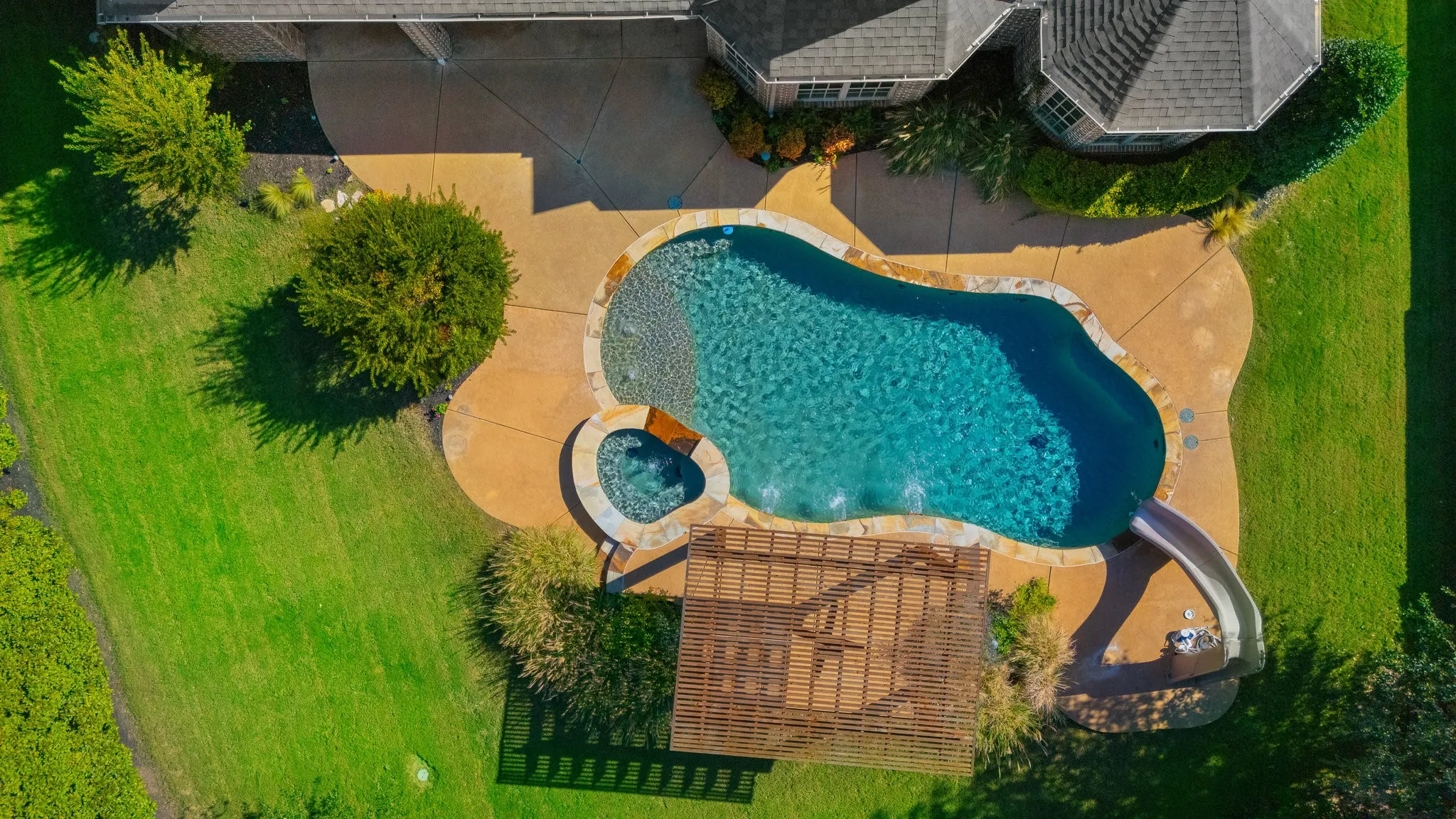 Single Family Residence For Sale in Denton County , 12669 Winding Hollow Lane, Frisco, Texas 75033, 5 Bedroom, 6 Bathroom, 3 Garage spaces, 5,522 Sqft, built in 2013, mls#21101684, Real Estate Agent in Frisco, Homes For Sale in Denton county, Homes For Sale in Frisco, Realtor in Frisco Texas, Real Estate Brokerage Independent Realty Texas, Luminita Cordes Realtor