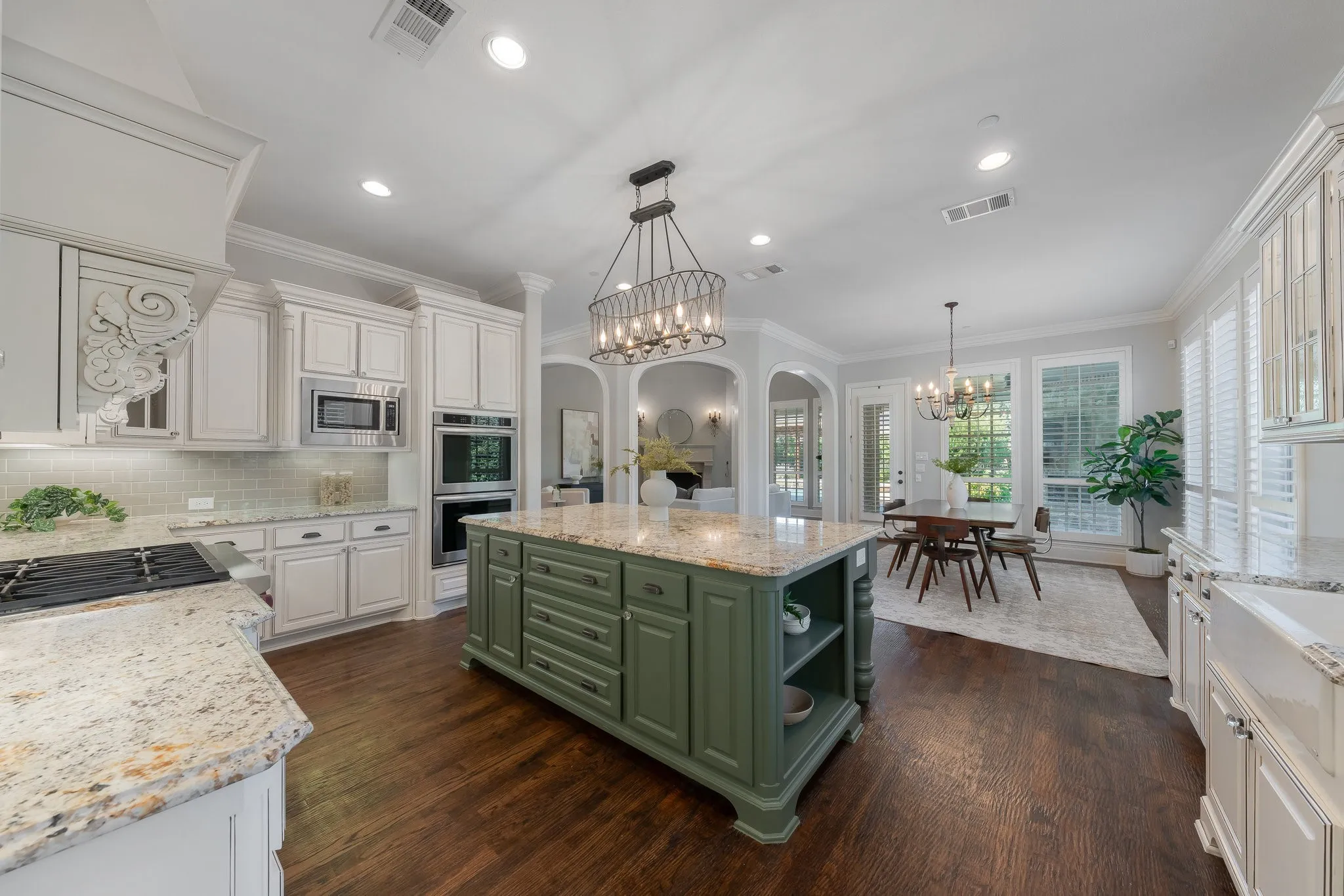 Single Family Residence For Sale in Denton County , 12669 Winding Hollow Lane, Frisco, Texas 75033, 5 Bedroom, 6 Bathroom, 3 Garage spaces, 5,522 Sqft, built in 2013, mls#21101684, Real Estate Agent in Frisco, Homes For Sale in Denton county, Homes For Sale in Frisco, Realtor in Frisco Texas, Real Estate Brokerage Independent Realty Texas, Luminita Cordes Realtor