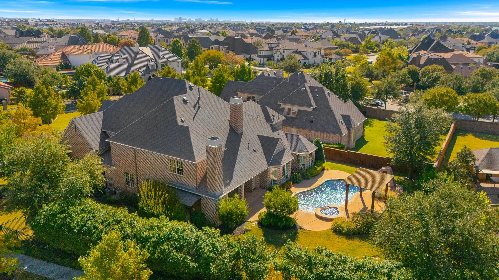 Single Family Residence For Sale in Denton County , 12669 Winding Hollow Lane, Frisco, Texas 75033, 5 Bedroom, 6 Bathroom, 3 Garage spaces, 5,522 Sqft, built in 2013, mls#21101684, Real Estate Agent in Frisco, Homes For Sale in Denton county, Homes For Sale in Frisco, Realtor in Frisco Texas, Real Estate Brokerage Independent Realty Texas, Luminita Cordes Realtor