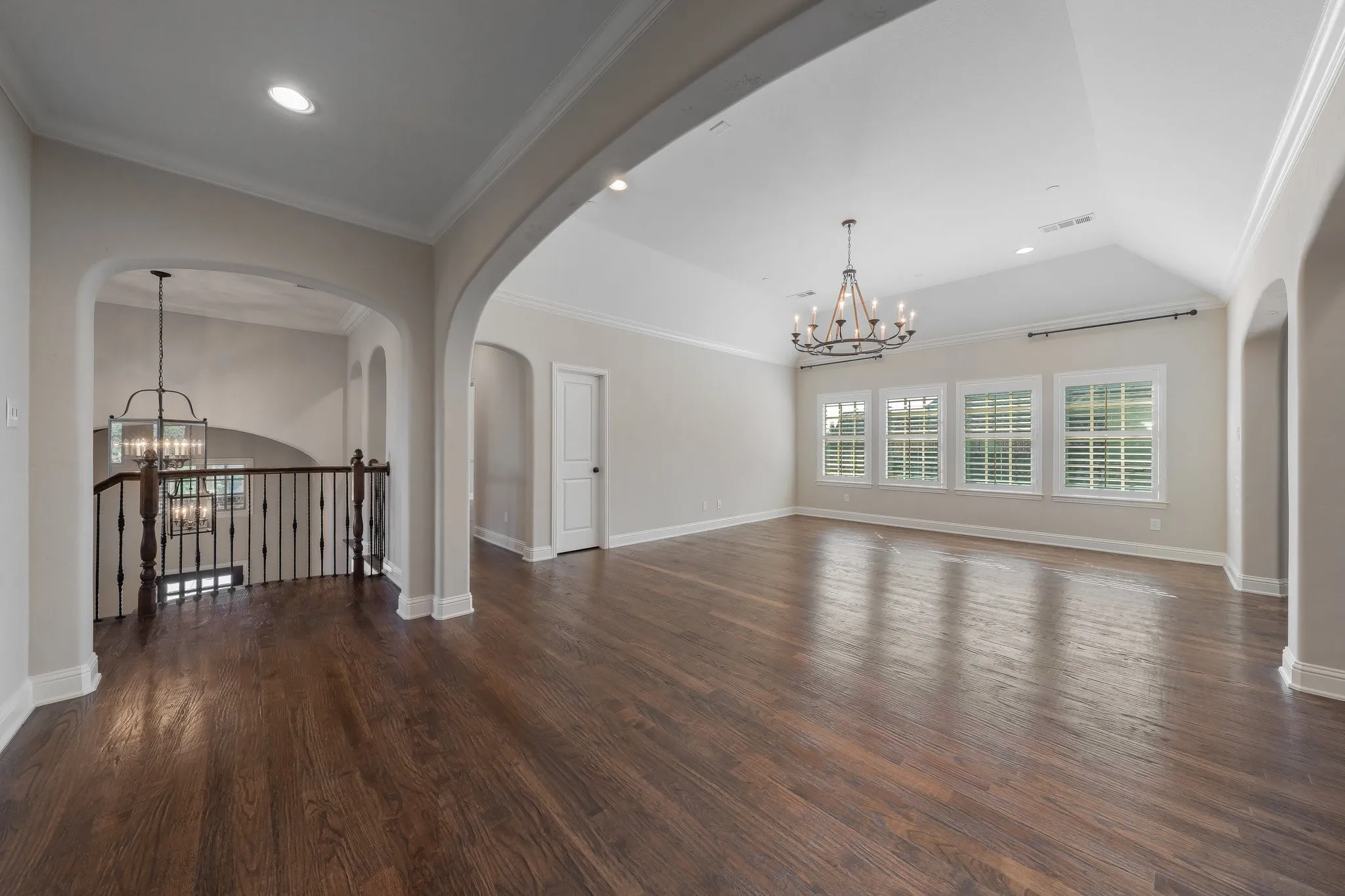 Single Family Residence For Sale in Denton County , 12669 Winding Hollow Lane, Frisco, Texas 75033, 5 Bedroom, 6 Bathroom, 3 Garage spaces, 5,522 Sqft, built in 2013, mls#21101684, Real Estate Agent in Frisco, Homes For Sale in Denton county, Homes For Sale in Frisco, Realtor in Frisco Texas, Real Estate Brokerage Independent Realty Texas, Luminita Cordes Realtor
