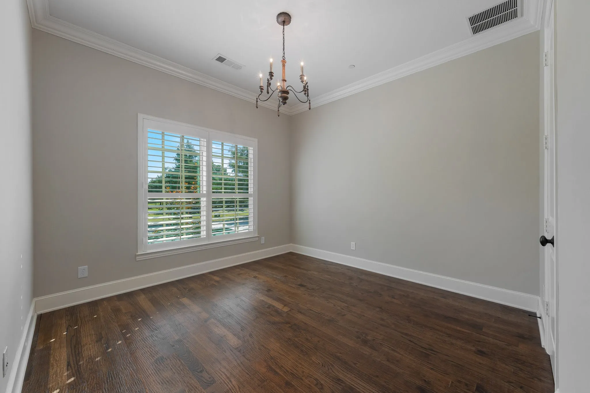 Single Family Residence For Sale in Denton County , 12669 Winding Hollow Lane, Frisco, Texas 75033, 5 Bedroom, 6 Bathroom, 3 Garage spaces, 5,522 Sqft, built in 2013, mls#21101684, Real Estate Agent in Frisco, Homes For Sale in Denton county, Homes For Sale in Frisco, Realtor in Frisco Texas, Real Estate Brokerage Independent Realty Texas, Luminita Cordes Realtor