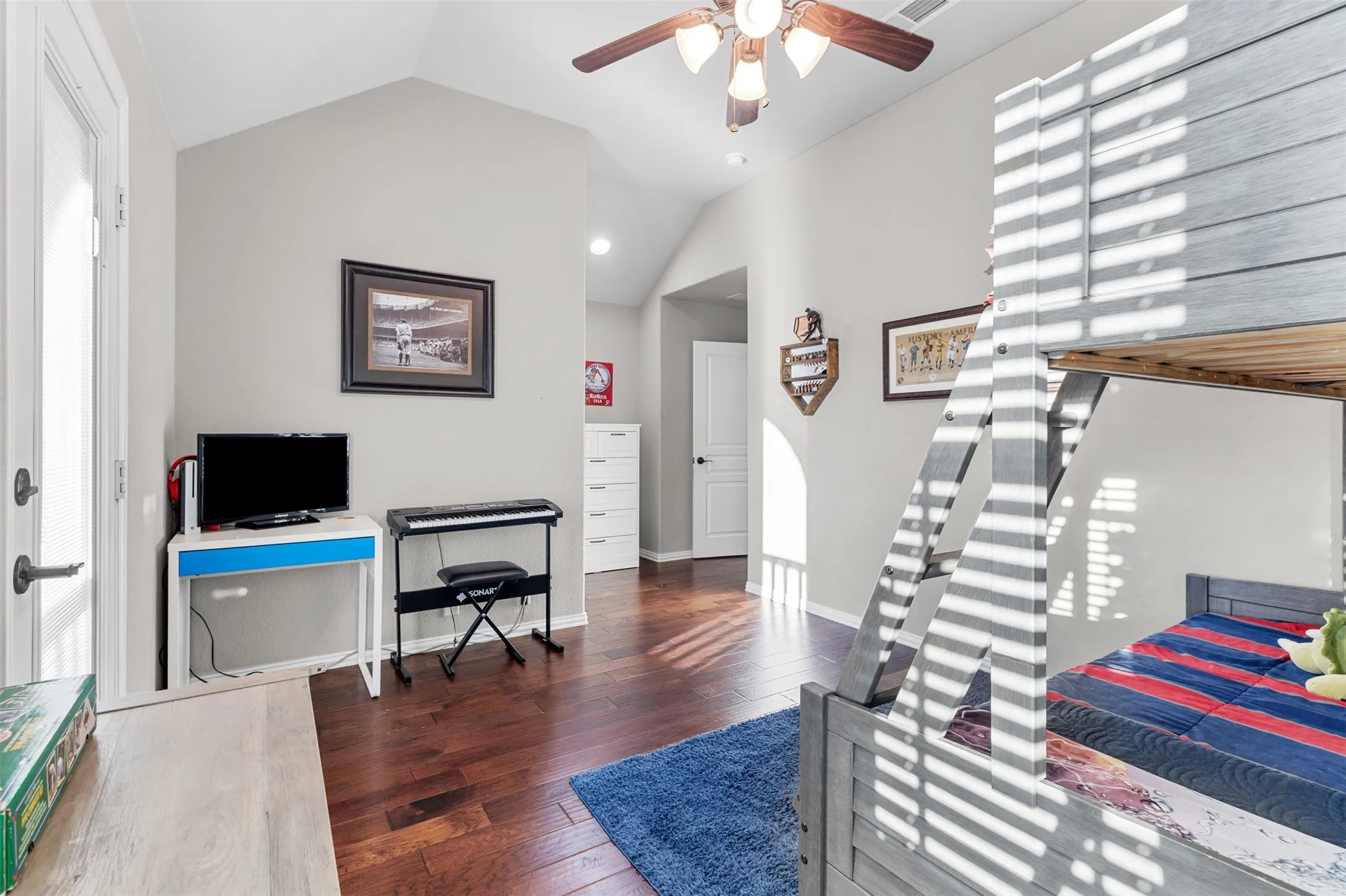 Spacious secondary bedrooms