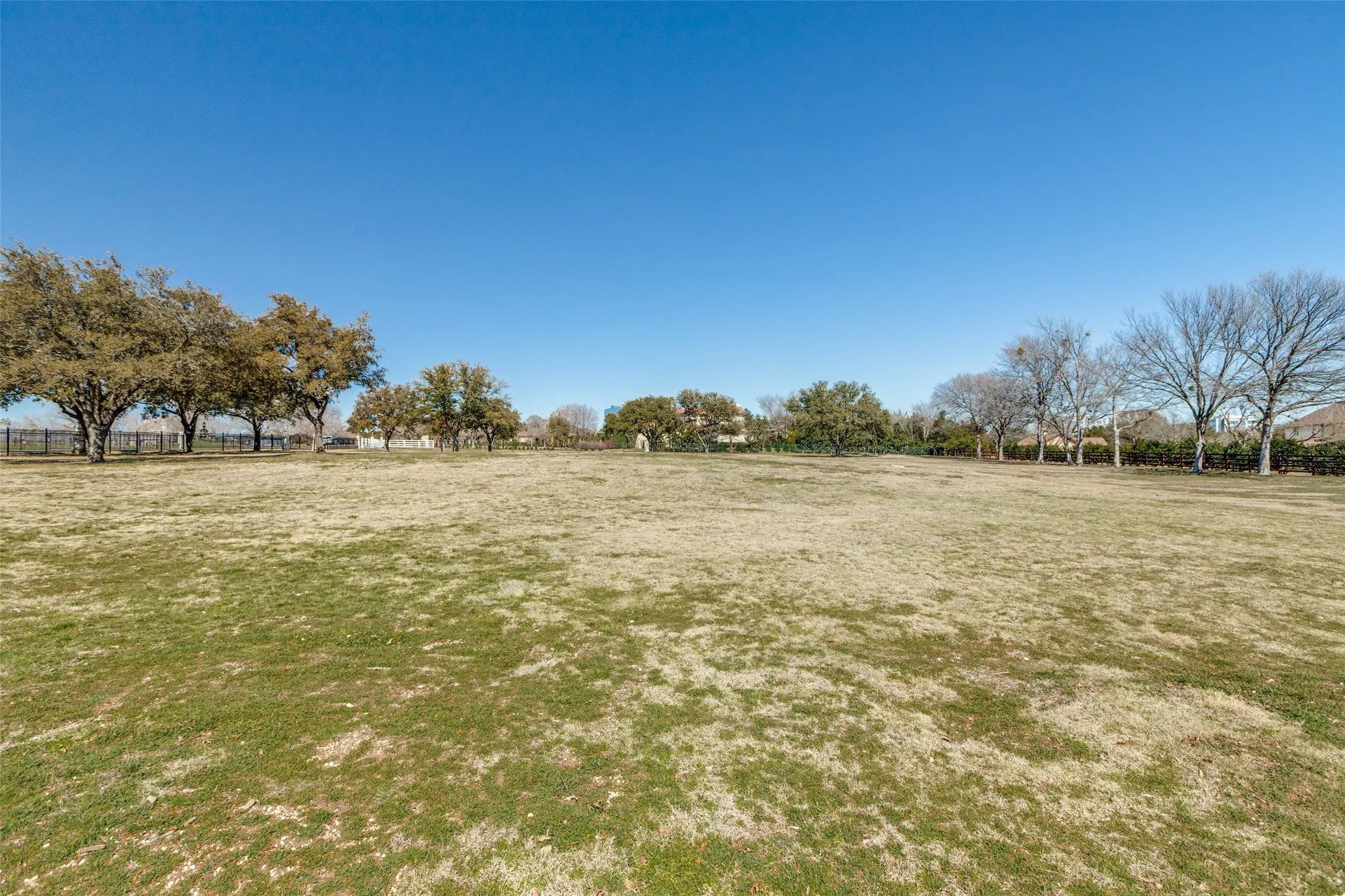 Unimproved Land For Sale in Collin County , 2 Riva Ridge, Frisco, Texas 75034, 0, 0, Garage spaces, 0 Sqft, built in 0, mls#21101769, Real Estate Agent in Frisco, Homes For Sale in Collin county, Homes For Sale in Frisco, Realtor in Frisco Texas, Real Estate Brokerage Independent Realty Texas, Luminita Cordes Realtor