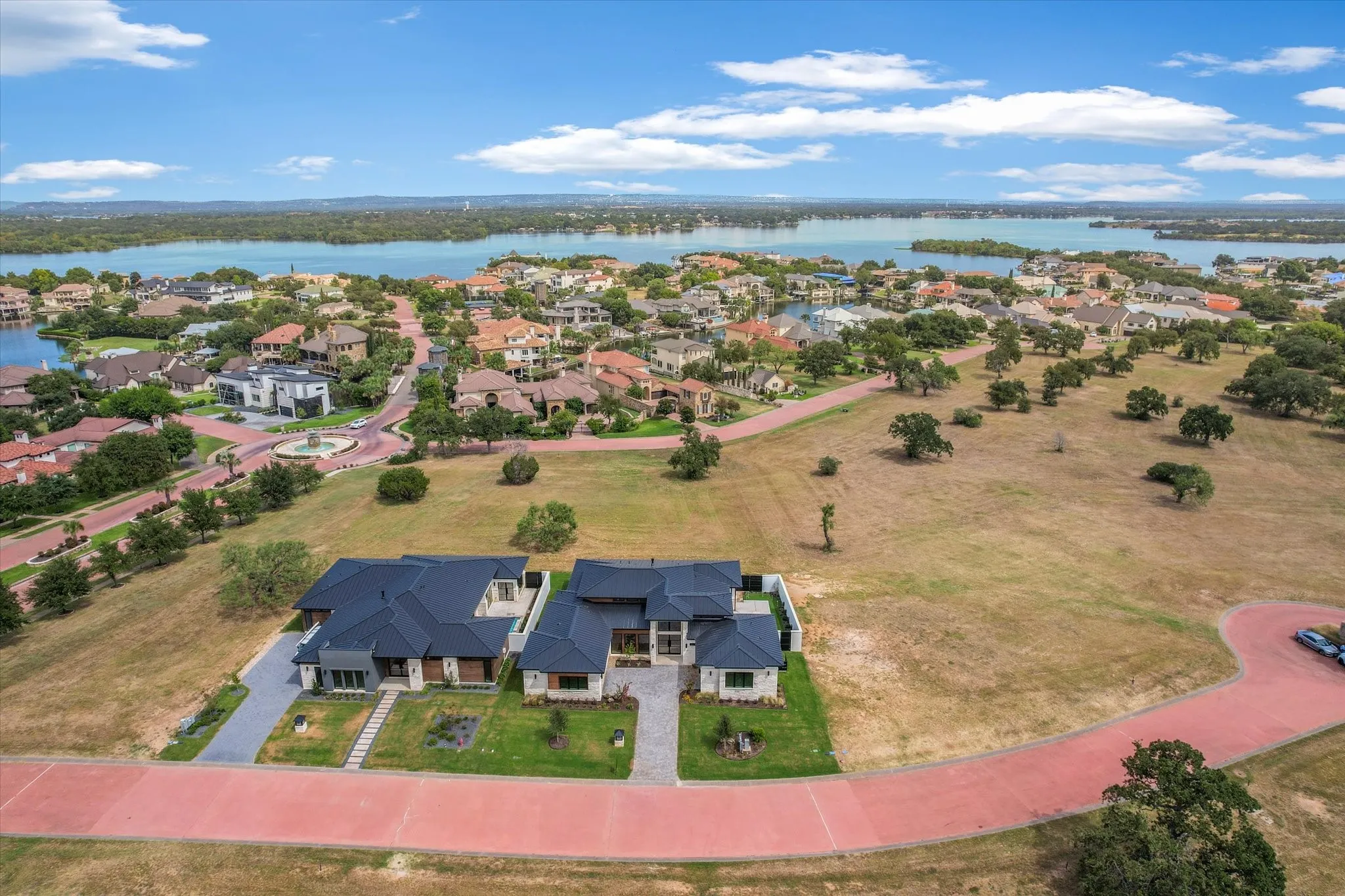 Single Family Residence For Sale in Llano County , 109 Island Court, Horseshoe Bay, Texas 78657, 4 Bedroom, 5 Bathroom, 3 Garage spaces, 3,637 Sqft, built in 2024, New Construction - Complete, mls#21102441, Real Estate Agent in Horseshoe Bay, Homes For Sale in Llano county, Homes For Sale in Horseshoe Bay, Realtor in Horseshoe Bay Texas, Real Estate Brokerage Independent Realty Texas, Luminita Cordes Realtor