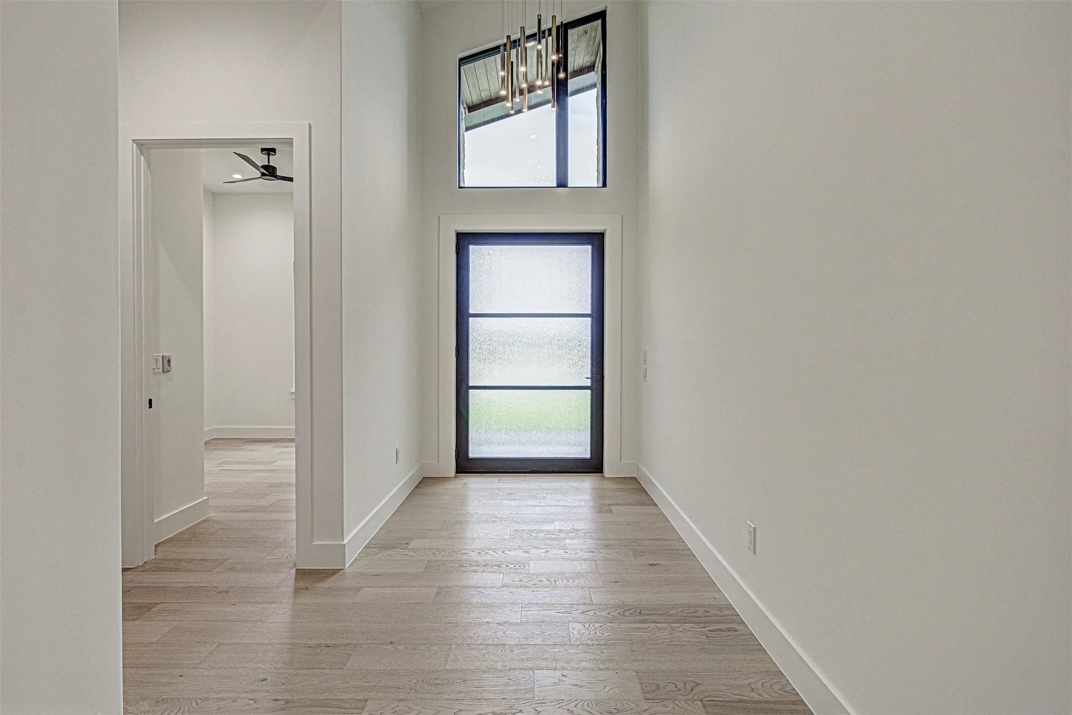 Single Family Residence For Sale in Llano County , 101 Manciano, Horseshoe Bay, Texas 78657, 3 Bedroom, 3 Bathroom, 2 Garage spaces, 2,198 Sqft, built in 2025, New Construction - Complete, mls#21102445, Real Estate Agent in Horseshoe Bay, Homes For Sale in Llano county, Homes For Sale in Horseshoe Bay, Realtor in Horseshoe Bay Texas, Real Estate Brokerage Independent Realty Texas, Luminita Cordes Realtor