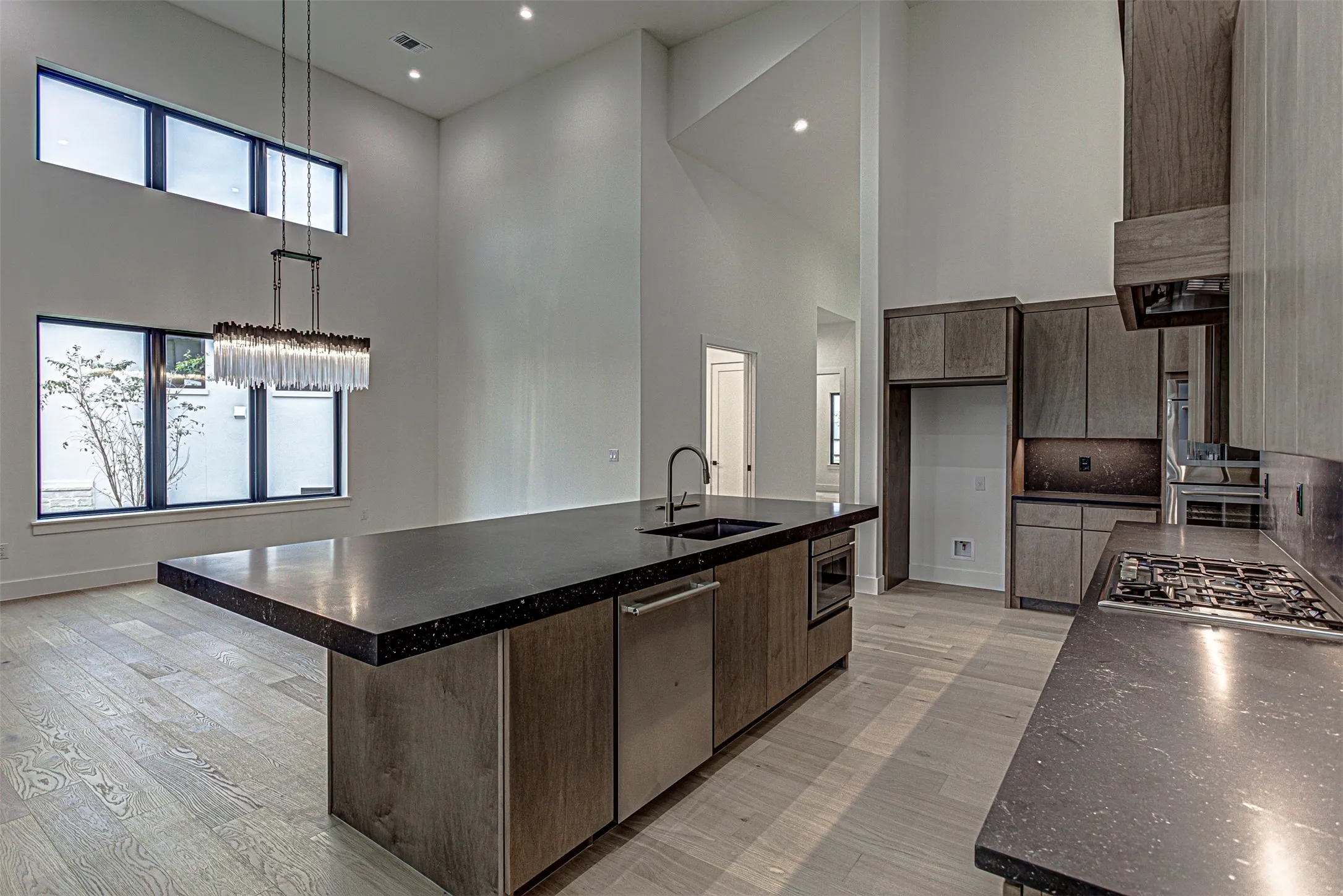 Single Family Residence For Sale in Llano County , 101 Manciano, Horseshoe Bay, Texas 78657, 3 Bedroom, 3 Bathroom, 2 Garage spaces, 2,198 Sqft, built in 2025, New Construction - Complete, mls#21102445, Real Estate Agent in Horseshoe Bay, Homes For Sale in Llano county, Homes For Sale in Horseshoe Bay, Realtor in Horseshoe Bay Texas, Real Estate Brokerage Independent Realty Texas, Luminita Cordes Realtor