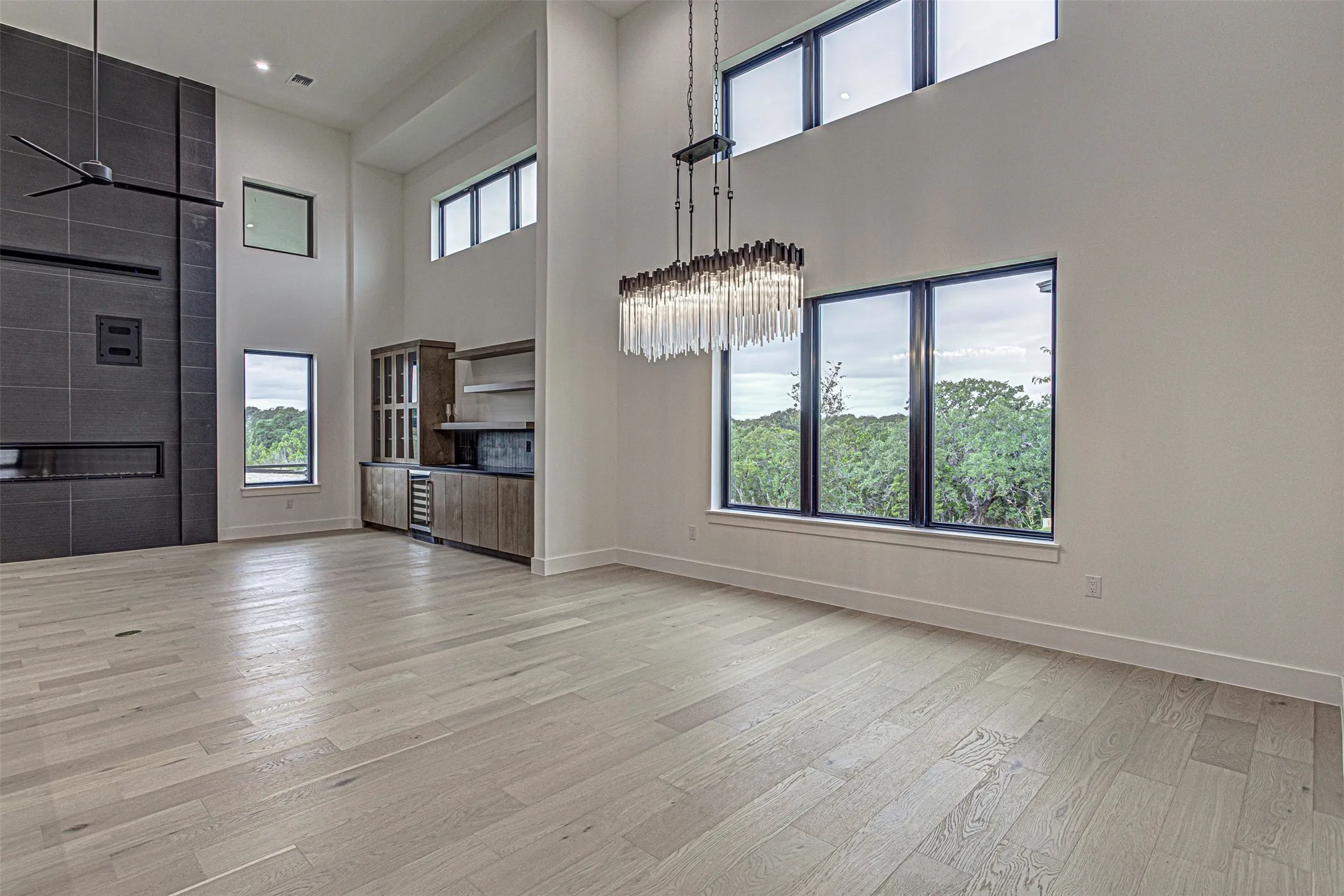 Single Family Residence For Sale in Llano County , 101 Manciano, Horseshoe Bay, Texas 78657, 3 Bedroom, 3 Bathroom, 2 Garage spaces, 2,198 Sqft, built in 2025, New Construction - Complete, mls#21102445, Real Estate Agent in Horseshoe Bay, Homes For Sale in Llano county, Homes For Sale in Horseshoe Bay, Realtor in Horseshoe Bay Texas, Real Estate Brokerage Independent Realty Texas, Luminita Cordes Realtor