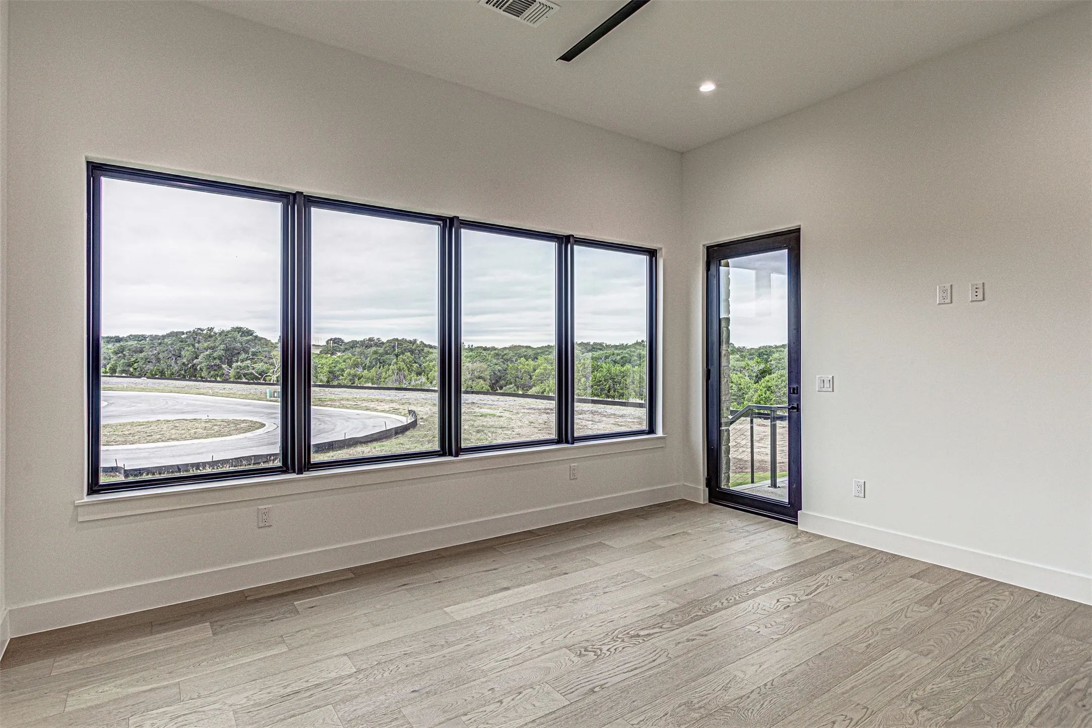 Single Family Residence For Sale in Llano County , 101 Manciano, Horseshoe Bay, Texas 78657, 3 Bedroom, 3 Bathroom, 2 Garage spaces, 2,198 Sqft, built in 2025, New Construction - Complete, mls#21102445, Real Estate Agent in Horseshoe Bay, Homes For Sale in Llano county, Homes For Sale in Horseshoe Bay, Realtor in Horseshoe Bay Texas, Real Estate Brokerage Independent Realty Texas, Luminita Cordes Realtor