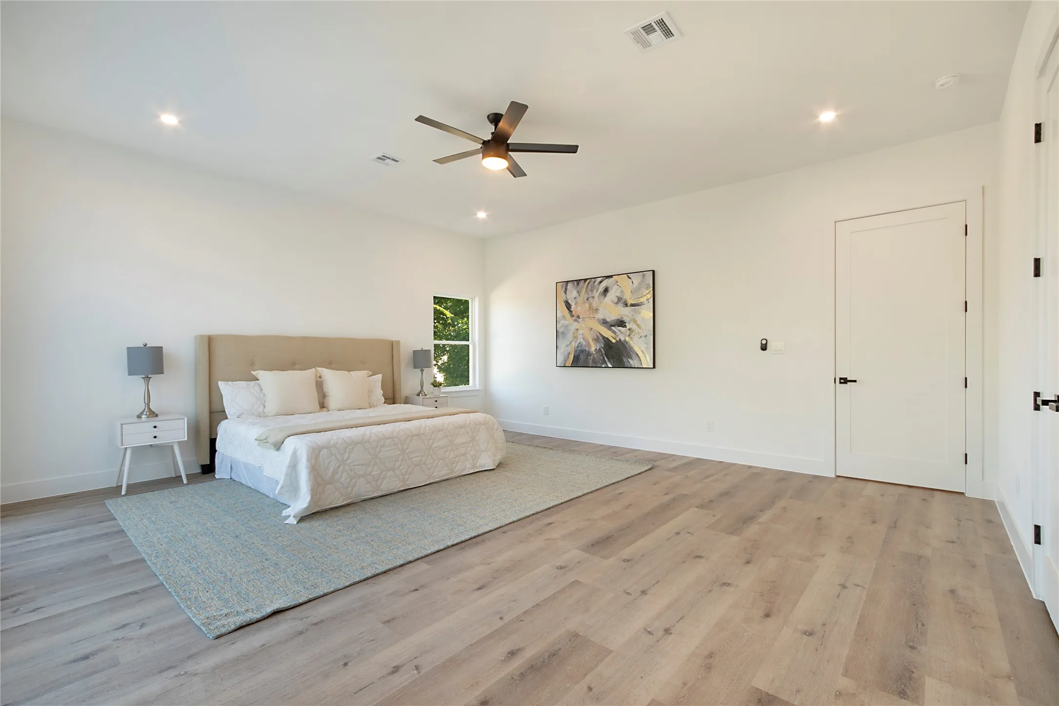 Single Family Residence For Sale in Dallas County , 2005 Hearne Avenue, Dallas, Texas 75212, 4 Bedroom, 5 Bathroom, 2 Garage spaces, 2,894 Sqft, built in 2026, New Construction - Incomplete, mls#21102774, Real Estate Agent in Dallas, Homes For Sale in Dallas county, Homes For Sale in Dallas, Realtor in Dallas Texas, Real Estate Brokerage Independent Realty Texas, Luminita Cordes Realtor