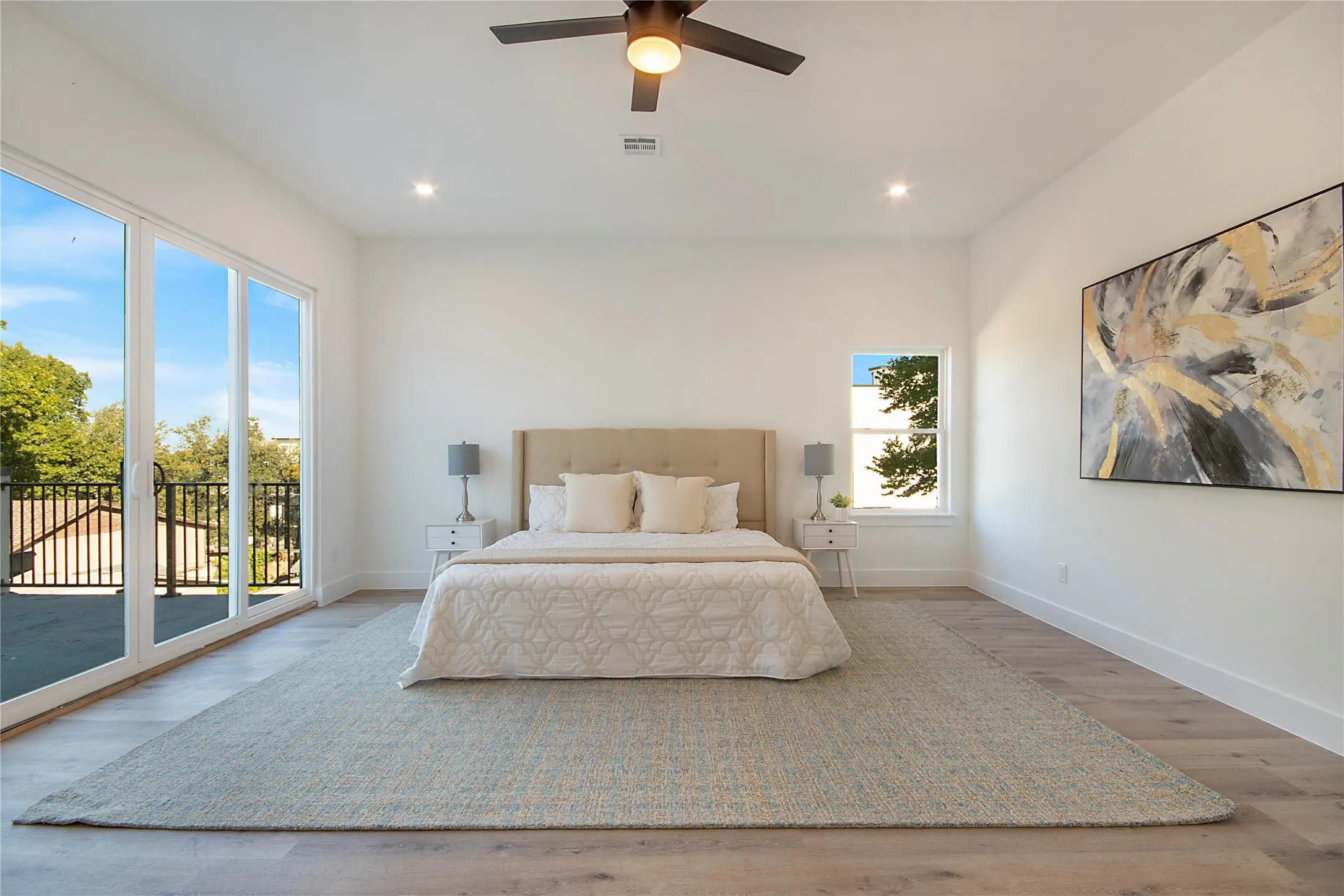 Single Family Residence For Sale in Dallas County , 2005 Hearne Avenue, Dallas, Texas 75212, 4 Bedroom, 5 Bathroom, 2 Garage spaces, 2,894 Sqft, built in 2026, New Construction - Incomplete, mls#21102774, Real Estate Agent in Dallas, Homes For Sale in Dallas county, Homes For Sale in Dallas, Realtor in Dallas Texas, Real Estate Brokerage Independent Realty Texas, Luminita Cordes Realtor