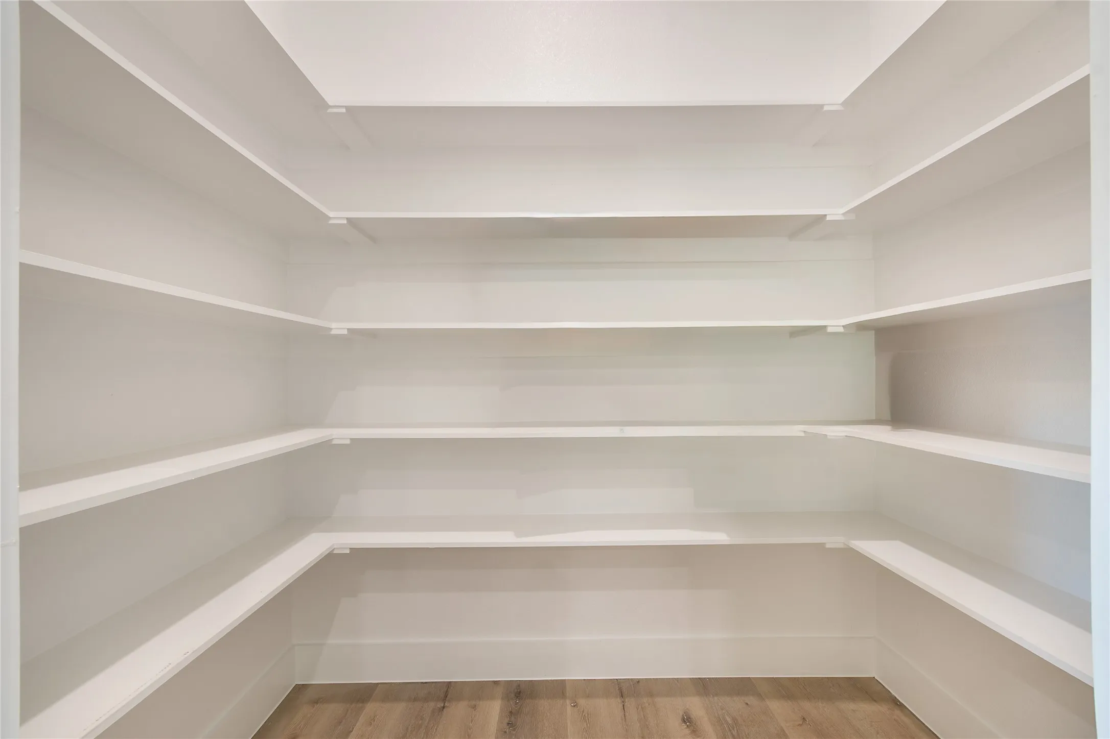 Single Family Residence For Sale in Dallas County , 2005 Hearne Avenue, Dallas, Texas 75212, 4 Bedroom, 5 Bathroom, 2 Garage spaces, 2,894 Sqft, built in 2026, New Construction - Incomplete, mls#21102774, Real Estate Agent in Dallas, Homes For Sale in Dallas county, Homes For Sale in Dallas, Realtor in Dallas Texas, Real Estate Brokerage Independent Realty Texas, Luminita Cordes Realtor