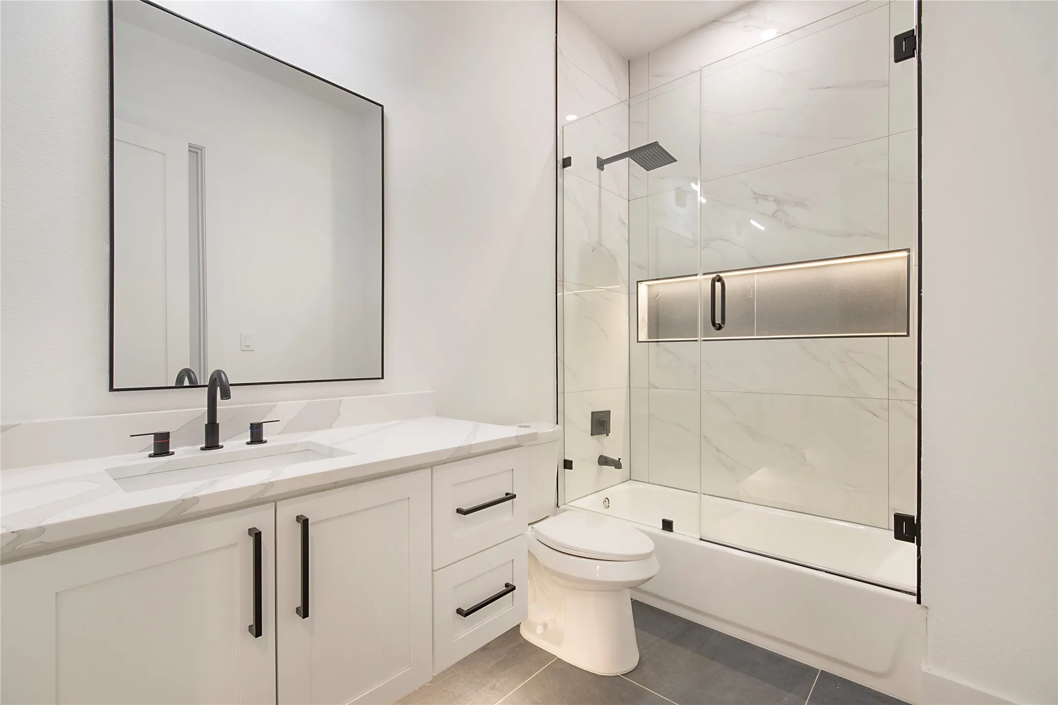 Single Family Residence For Sale in Dallas County , 2005 Hearne Avenue, Dallas, Texas 75212, 4 Bedroom, 5 Bathroom, 2 Garage spaces, 2,894 Sqft, built in 2026, New Construction - Incomplete, mls#21102774, Real Estate Agent in Dallas, Homes For Sale in Dallas county, Homes For Sale in Dallas, Realtor in Dallas Texas, Real Estate Brokerage Independent Realty Texas, Luminita Cordes Realtor