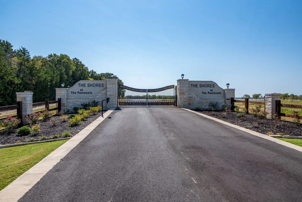 Improved Land For Sale in Fannin County , 371 Lakewood Lane, Honey Grove, Texas 75446, 0, 0, Garage spaces, 0 Sqft, built in 0, Price $485,000, mls#21102799, Real Estate Agent in Honey Grove, Homes For Sale in Fannin county, Homes For Sale in Honey Grove, Realtor in Honey Grove Texas, Real Estate Brokerage Independent Realty Texas, Luminita Cordes Realtor
