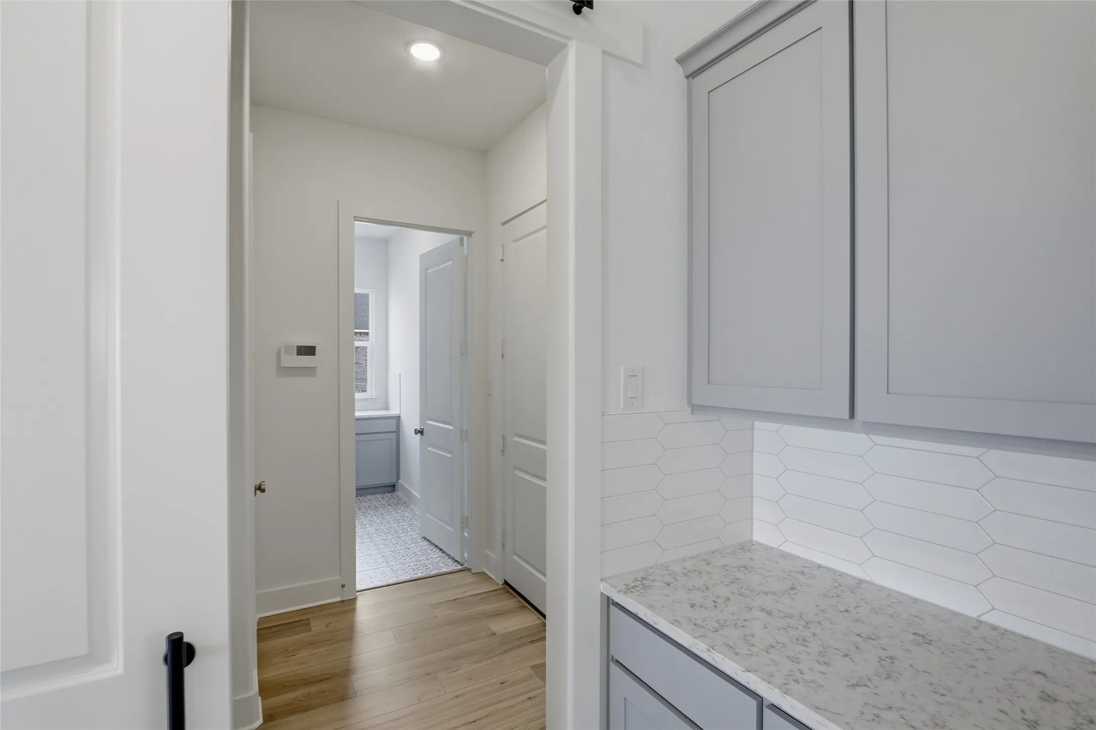 Single Family Residence For Sale in Grayson County , 808 Valley Ridge Road, Van Alstyne, Texas 75495, 3 Bedroom, 4 Bathroom, 3 Garage spaces, 3,104 Sqft, built in 2025, New Construction - Incomplete, mls#21102292, Real Estate Agent in Van Alstyne, Homes For Sale in Grayson county, Homes For Sale in Van Alstyne, Realtor in Van Alstyne Texas, Real Estate Brokerage Independent Realty Texas, Luminita Cordes Realtor