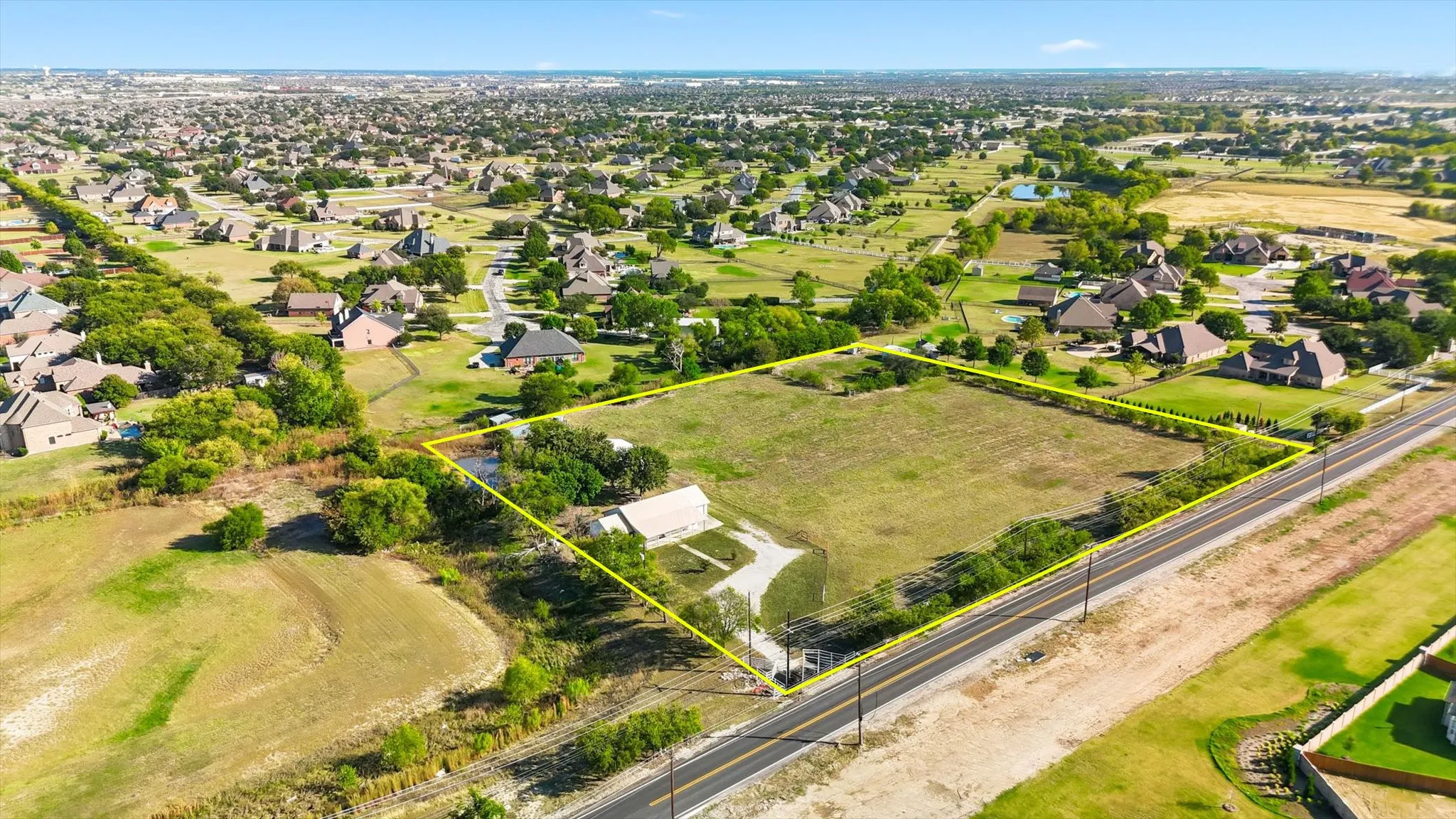 Unimproved Land For Sale in Tarrant County , 11348 Willow Springs Road, Haslet, Texas 76052, 0, 0, Garage spaces, 0 Sqft, built in 1998, Preowned, mls#21100178, Real Estate Agent in Haslet, Homes For Sale in Tarrant county, Homes For Sale in Haslet, Realtor in Haslet Texas, Real Estate Brokerage Independent Realty Texas, Luminita Cordes Realtor
