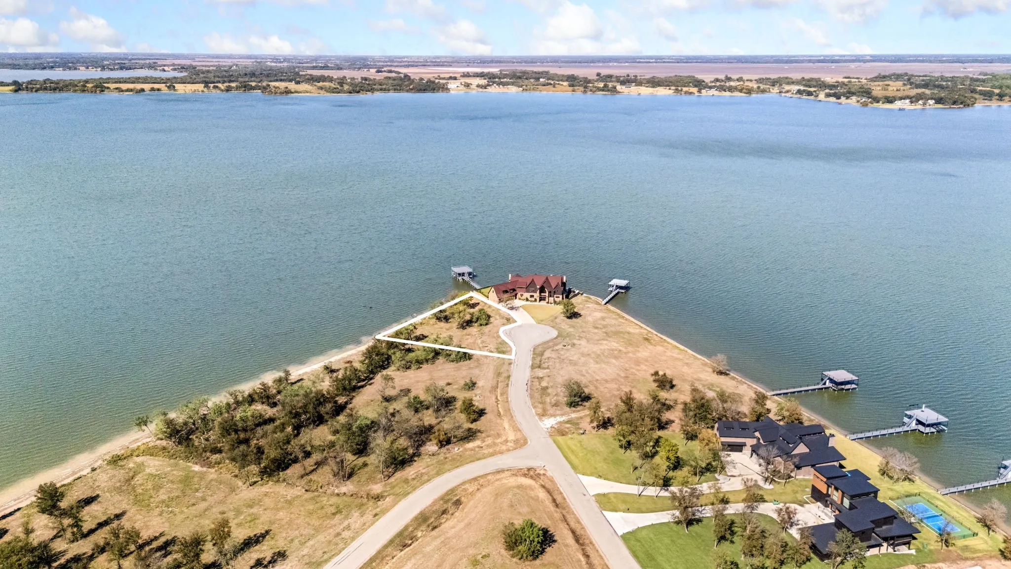 Unimproved Land For Sale in Navarro County , TBD Lot 37 Emerald Lane, Corsicana, Texas 75109, 0, 0, Garage spaces, 0 Sqft, built in 0, Price $399,900, mls#21101600, Real Estate Agent in Corsicana, Homes For Sale in Navarro county, Homes For Sale in Corsicana, Realtor in Corsicana Texas, Real Estate Brokerage Independent Realty Texas, Luminita Cordes Realtor