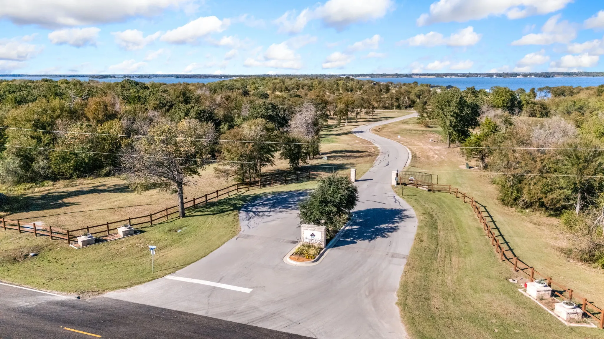 This neighborhood has lots of trees and big waterfront views