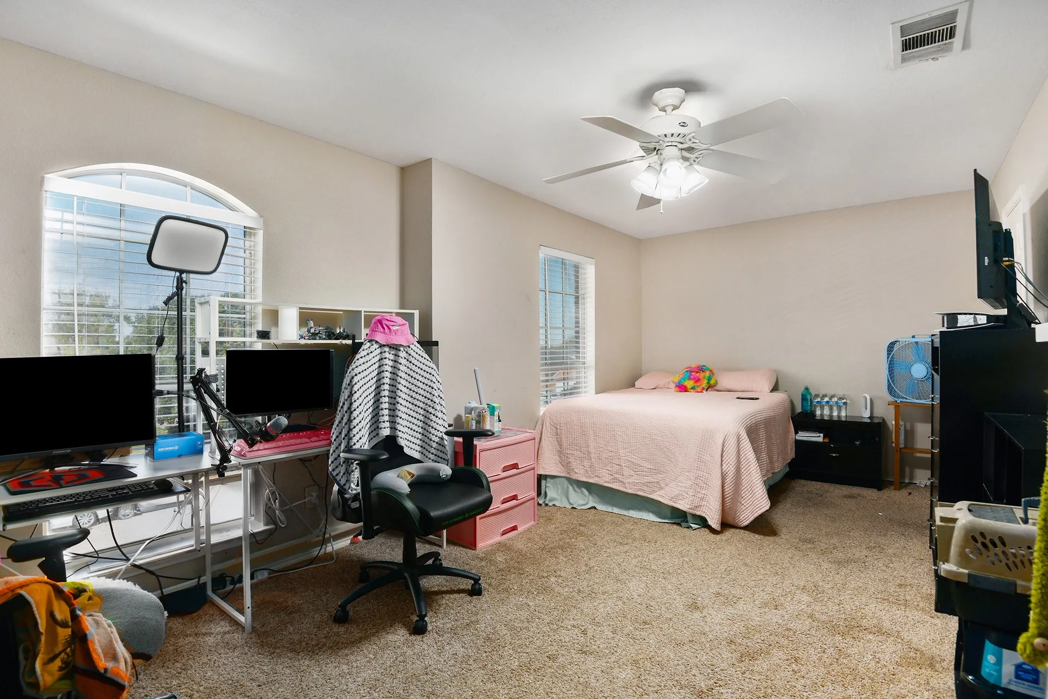 Single Family Residence For Sale in Tarrant County , 1229 Topeka Drive, Saginaw, Texas 76131, 6 Bedroom, 3 Bathroom, 2 Garage spaces, 3,981 Sqft, built in 1999, Preowned, mls#21103708, Real Estate Agent in Saginaw, Homes For Sale in Tarrant county, Homes For Sale in Saginaw, Realtor in Saginaw Texas, Real Estate Brokerage Independent Realty Texas, Luminita Cordes Realtor